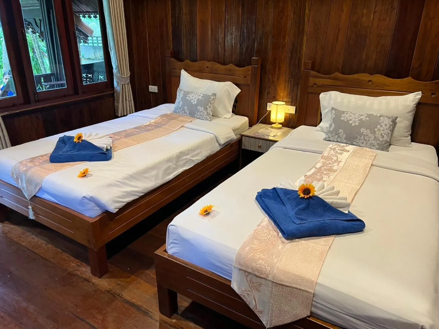 Bed in Diamond Beach Resort