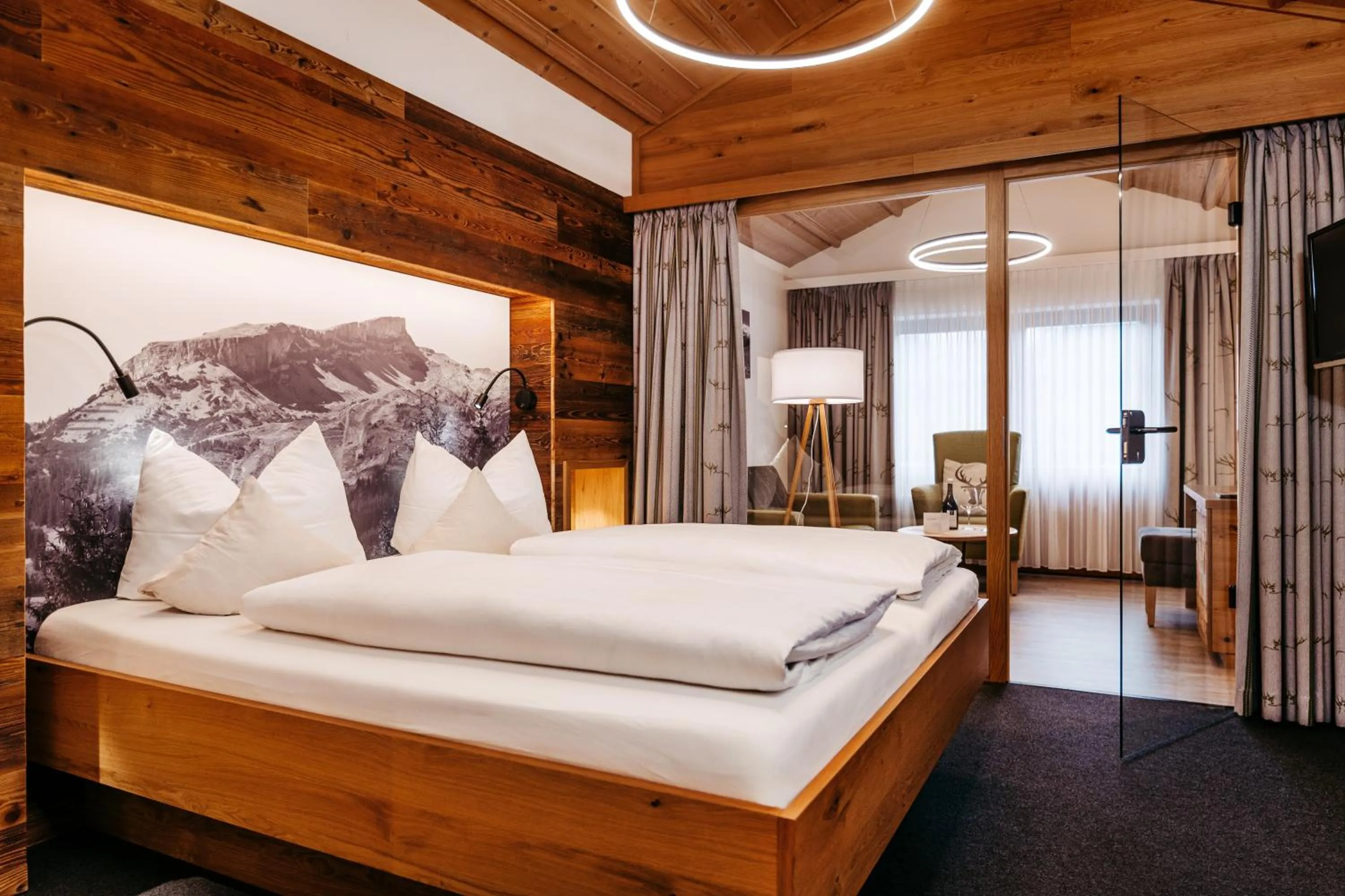 Bed in Hotel Jagdhof