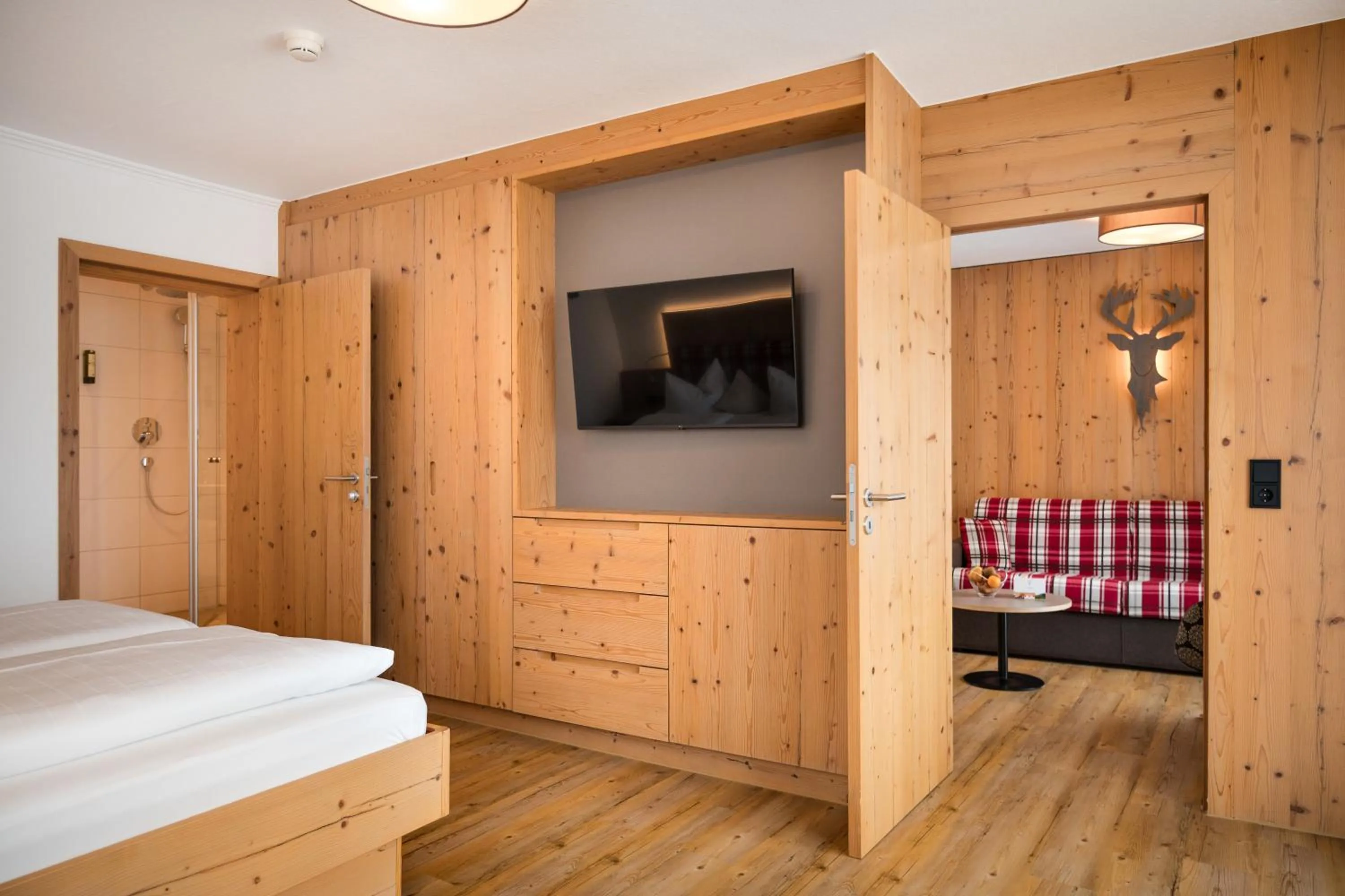 Bedroom, Bed in Hotel Jagdhof