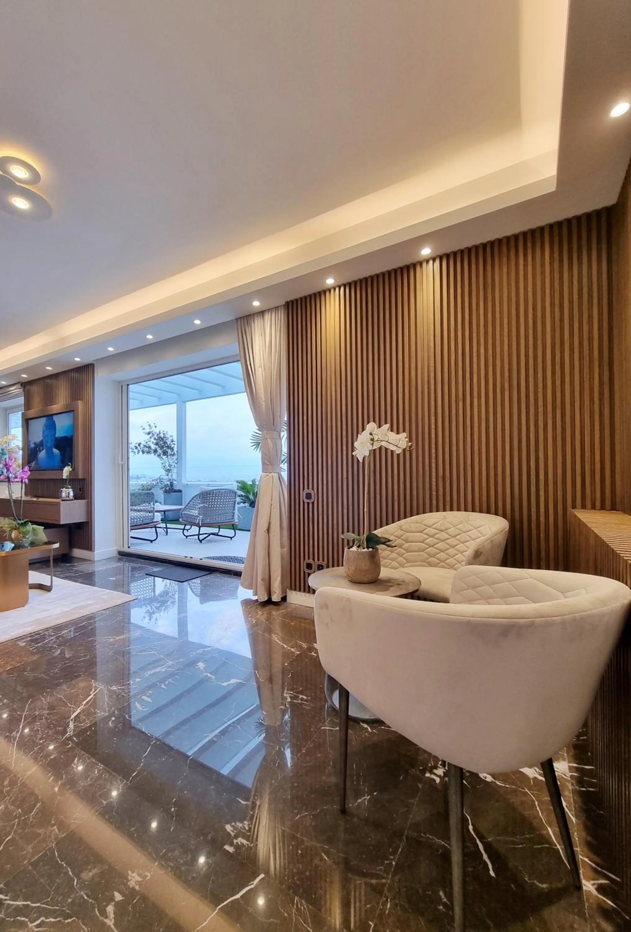 TV and multimedia in One 360 Skyline Athens Penthouses