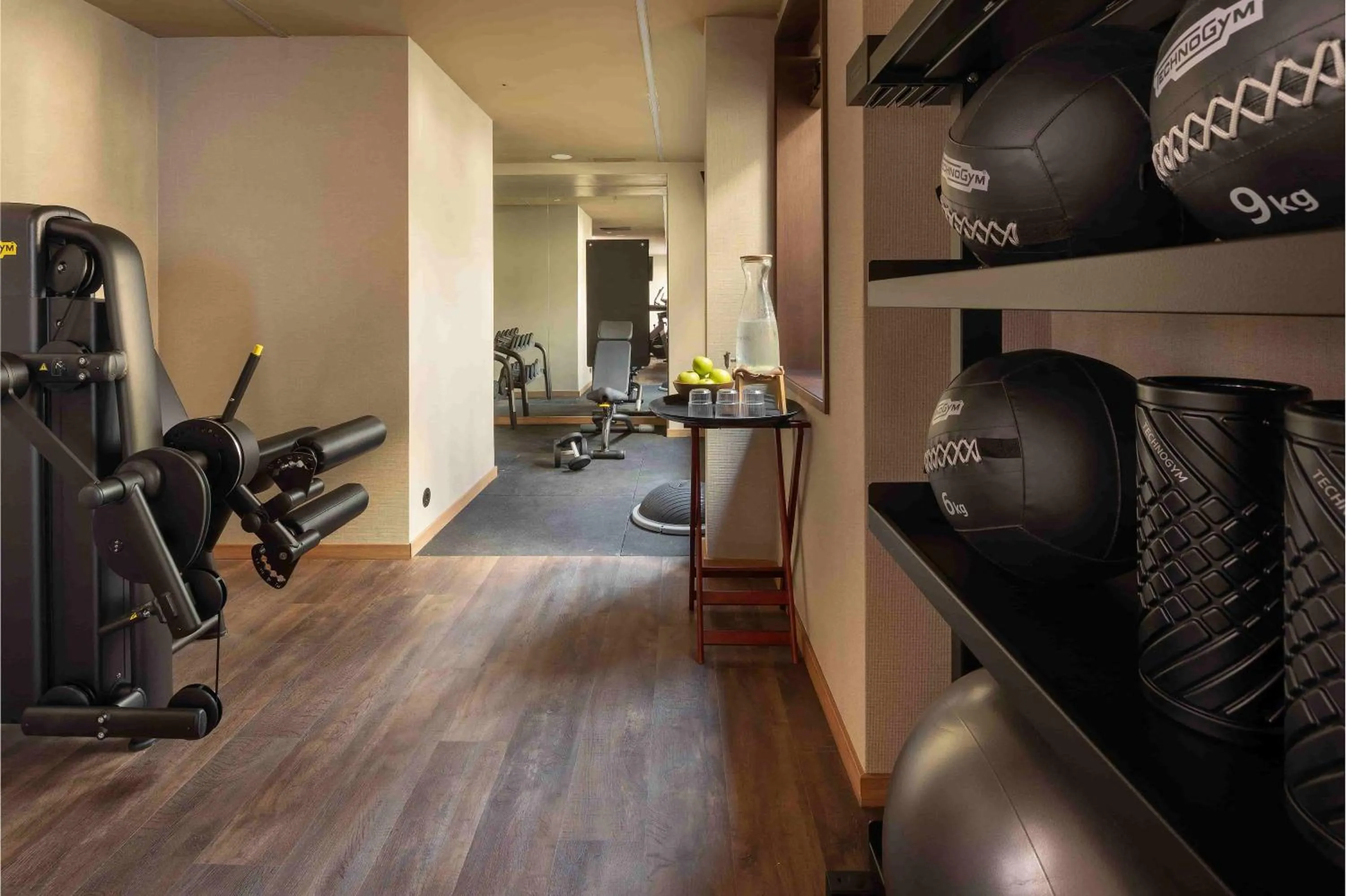 Fitness centre/facilities in SANA Executive Hotel