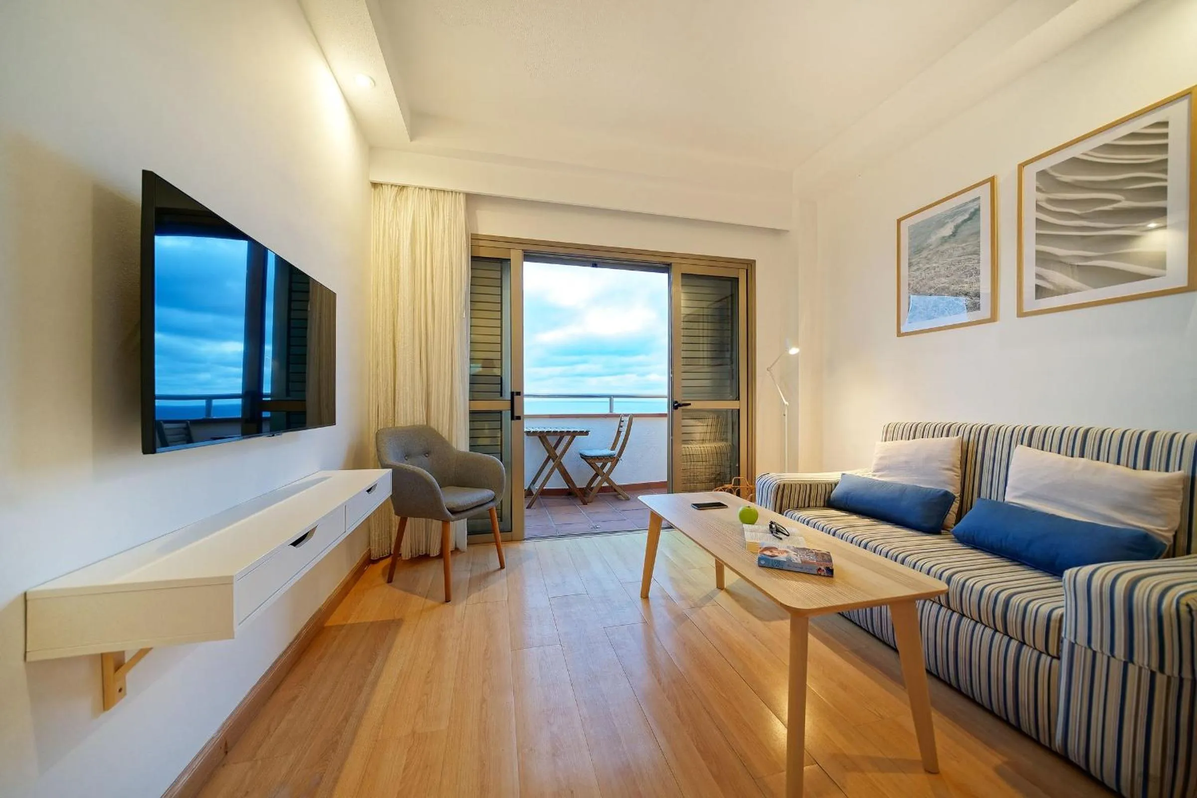 Living room in Apartamentos Maype Canteras