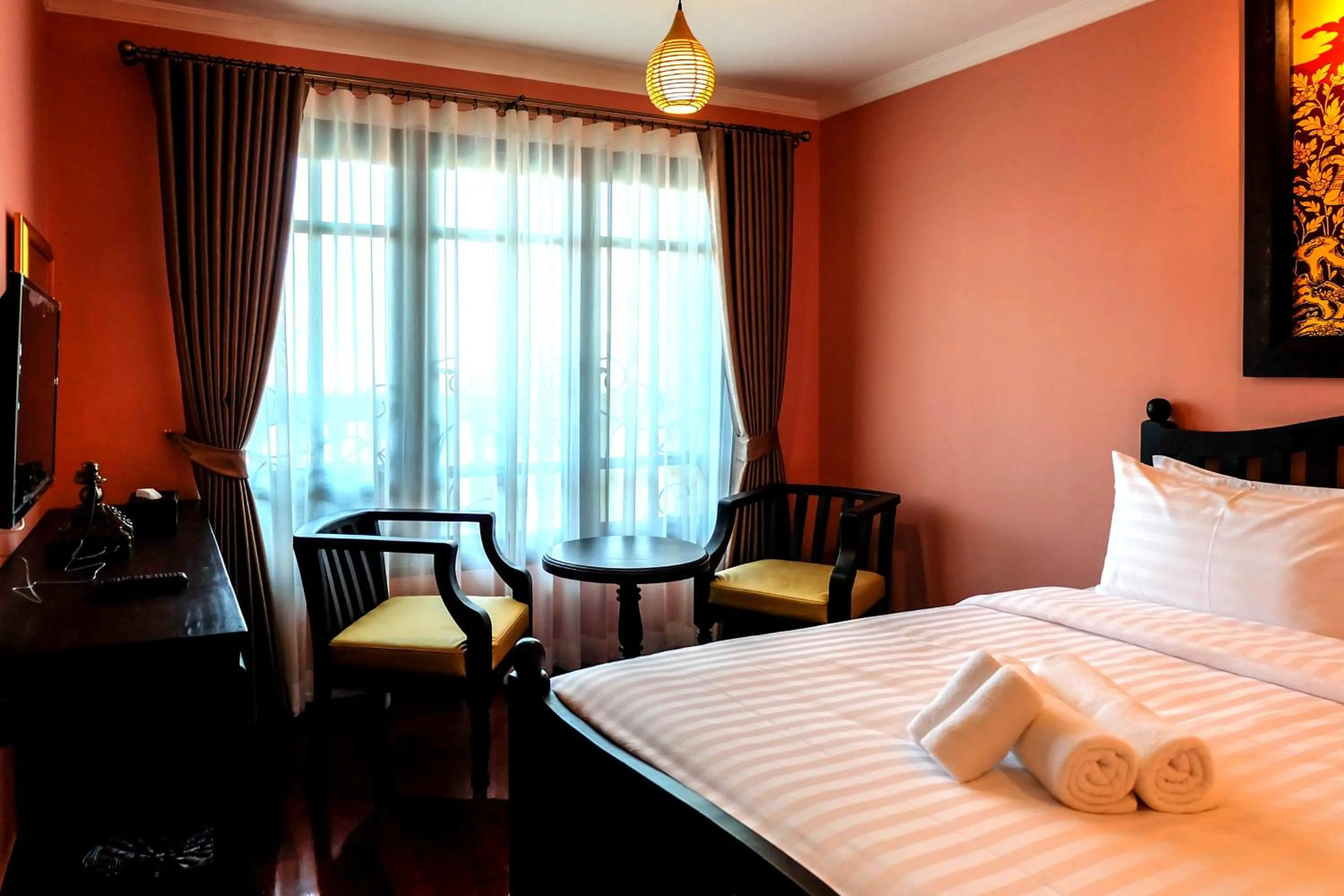 Bed in Siri Heritage Bangkok Hotel