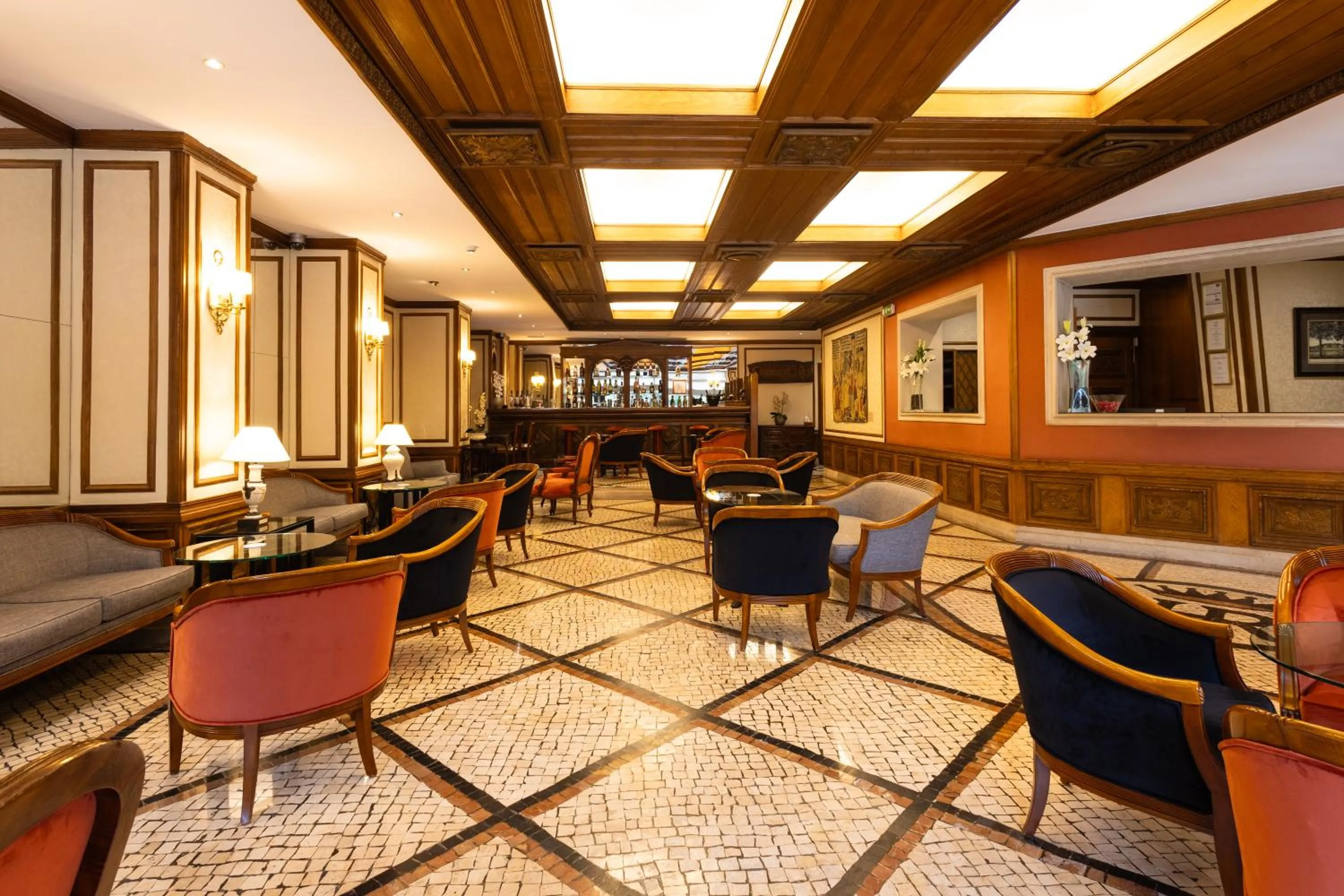 Lounge or bar in SANA Rex Hotel