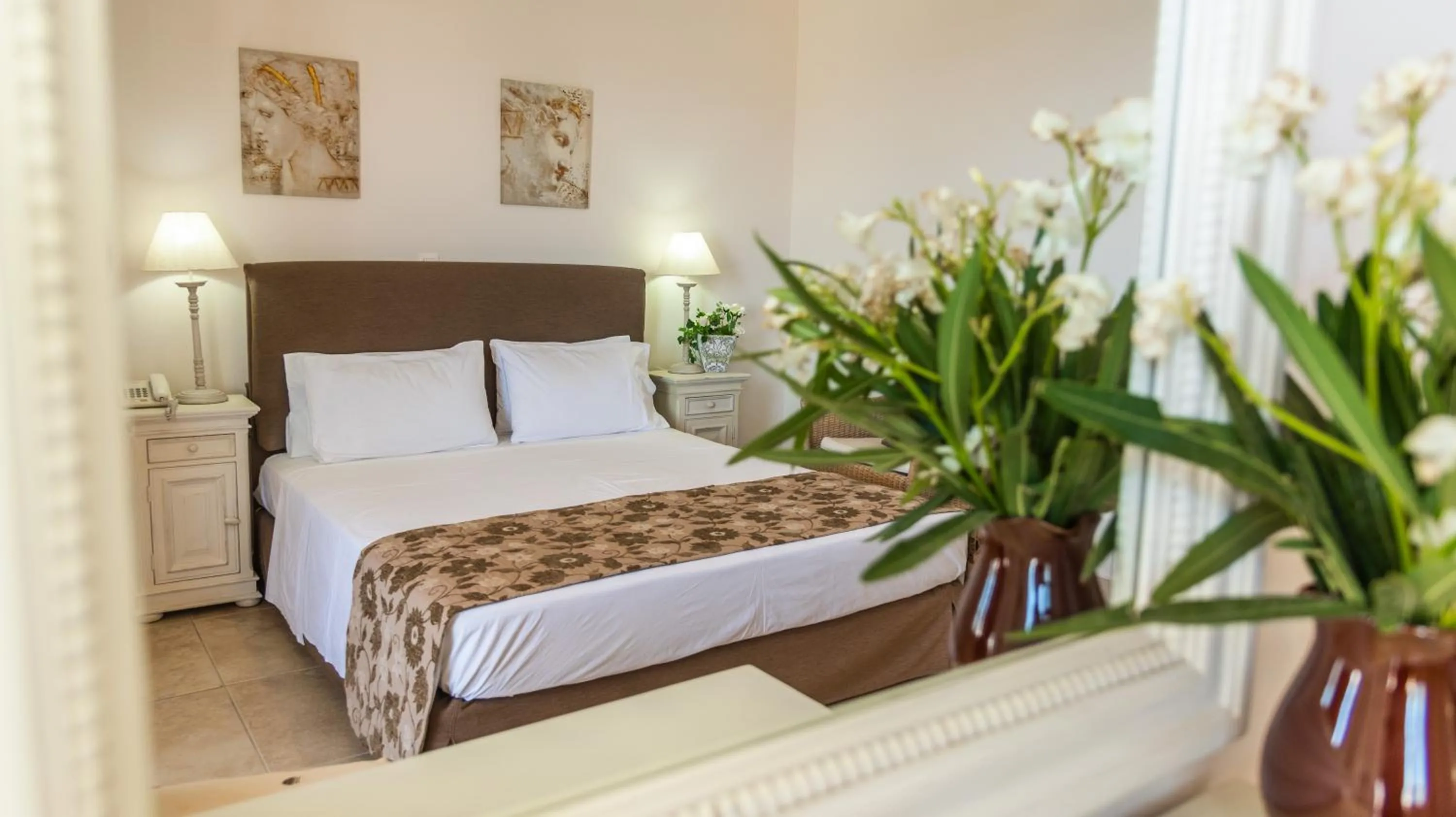 Bed in Hotel Astron Princess