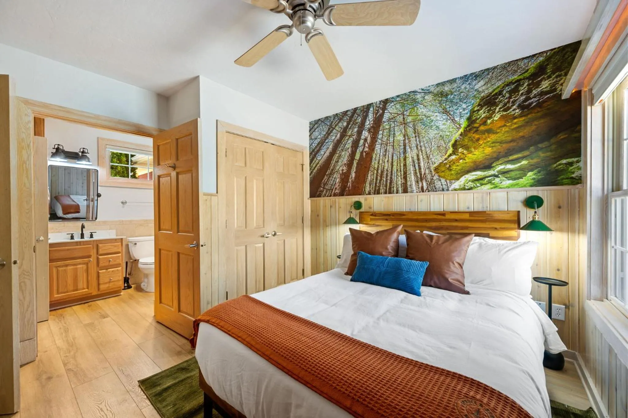 Spruce & Shore Motel