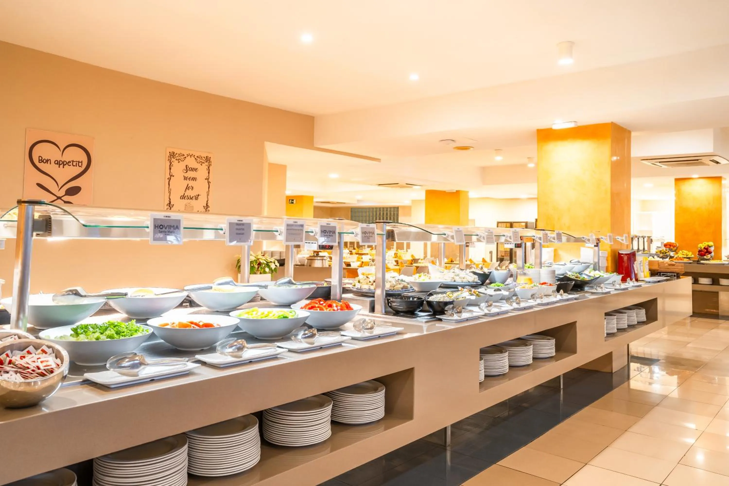 Restaurant/places to eat in HOVIMA Santa María