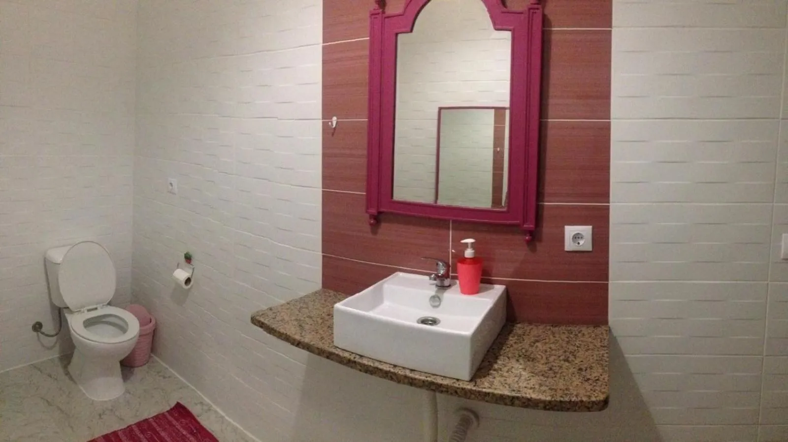 Shower in Hostel das Flores