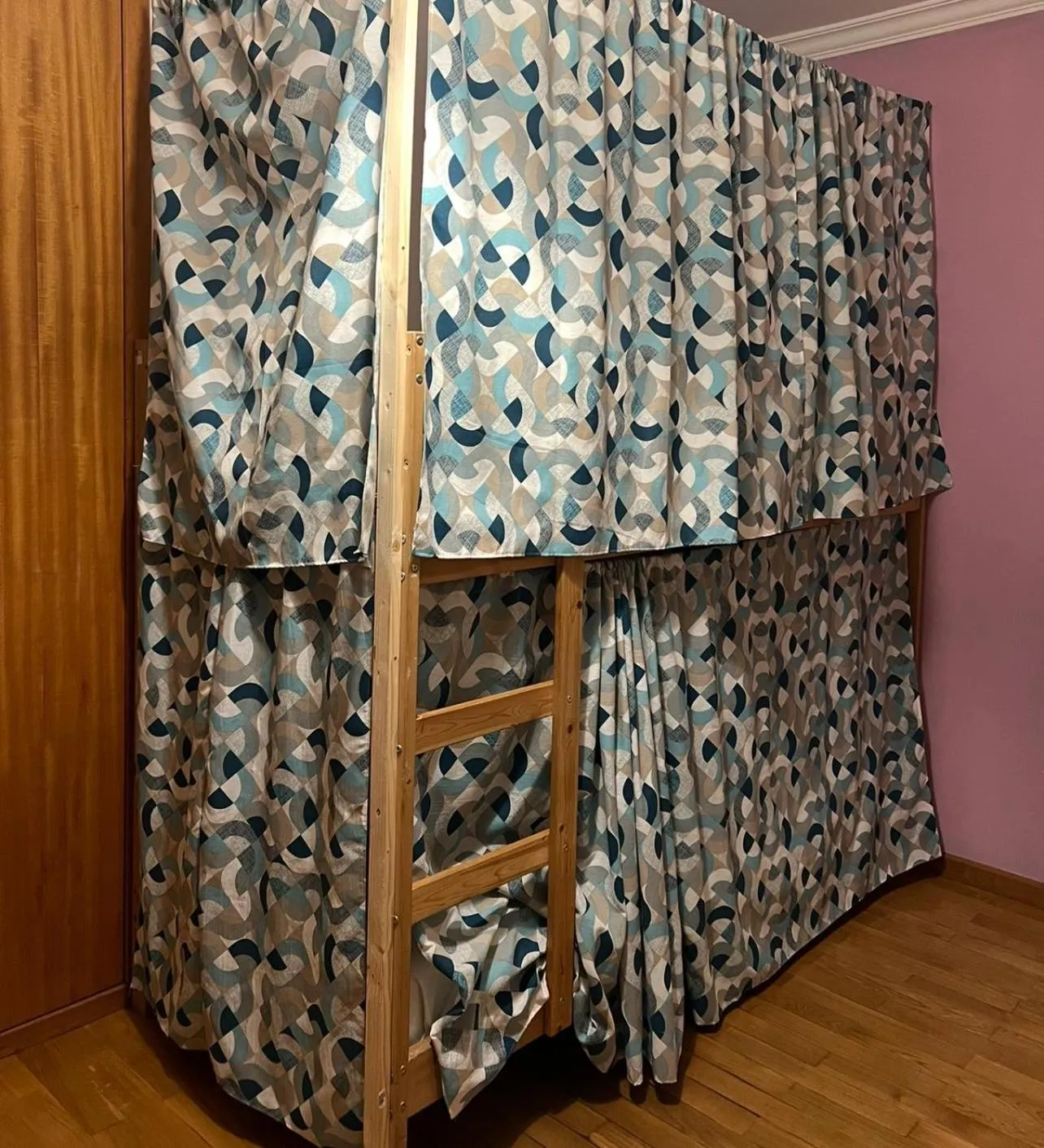 bunk bed, Bed in Hostel das Flores