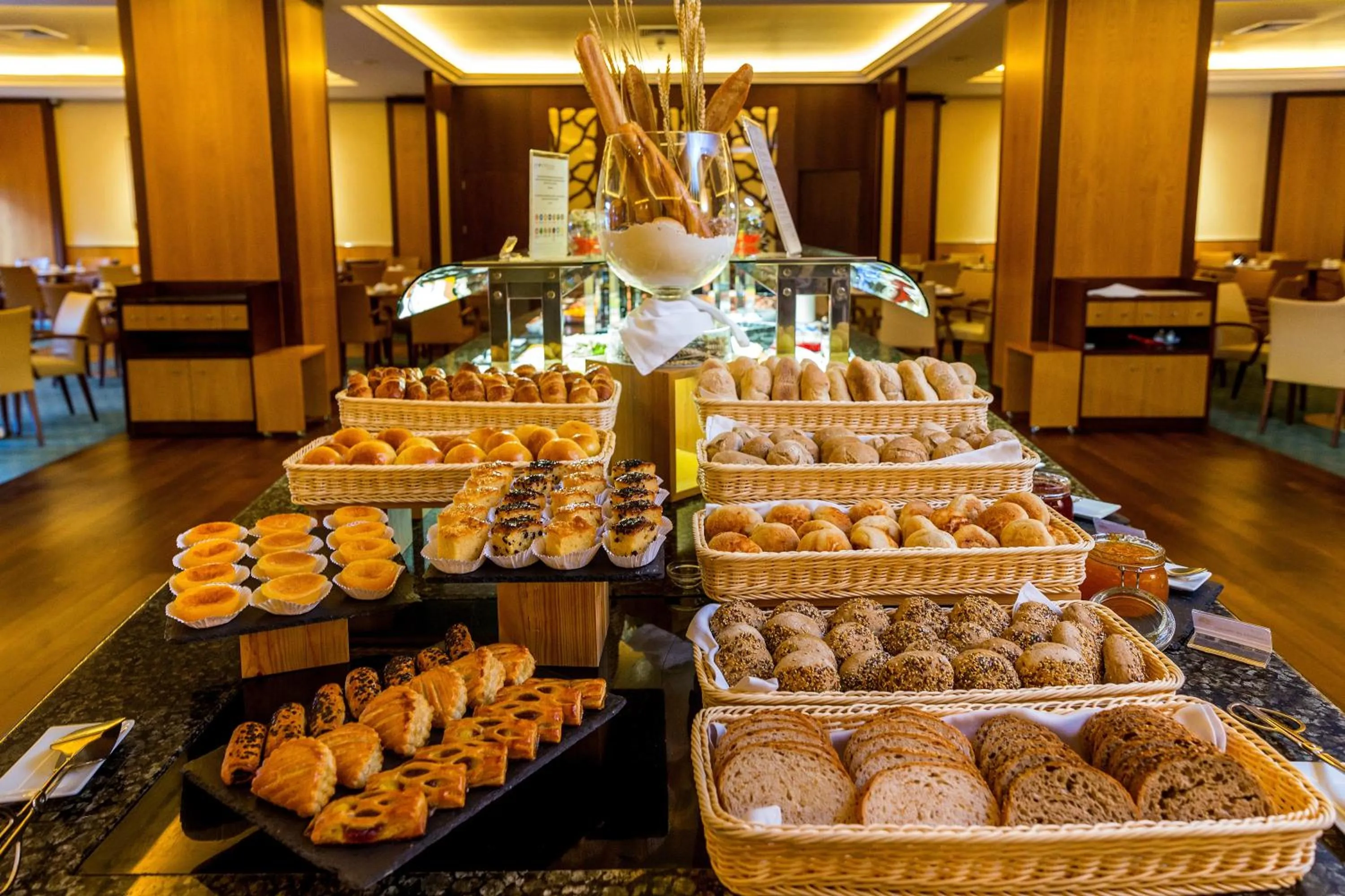 Buffet breakfast in SANA Metropolitan Hotel
