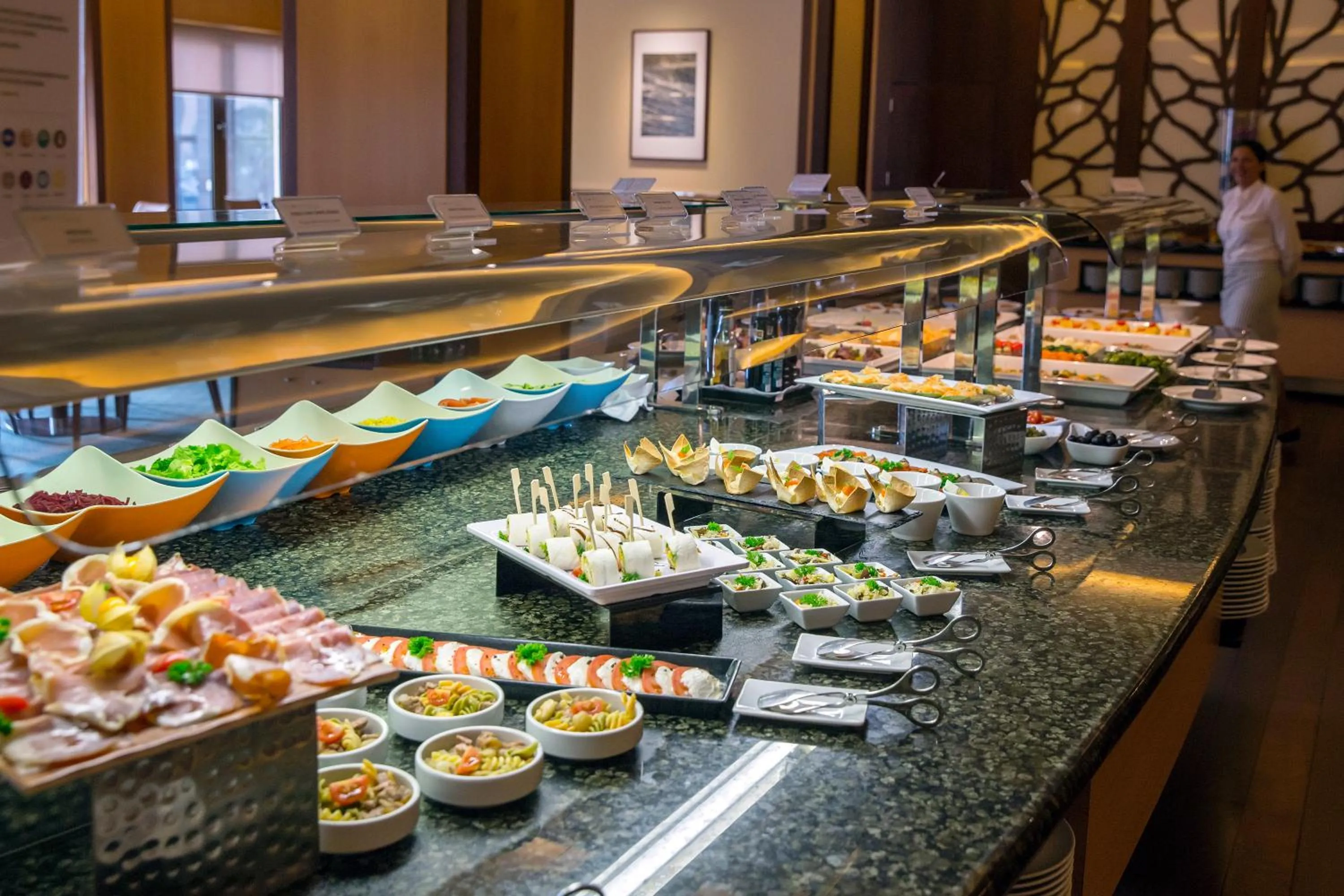 Food and drinks in SANA Metropolitan Hotel