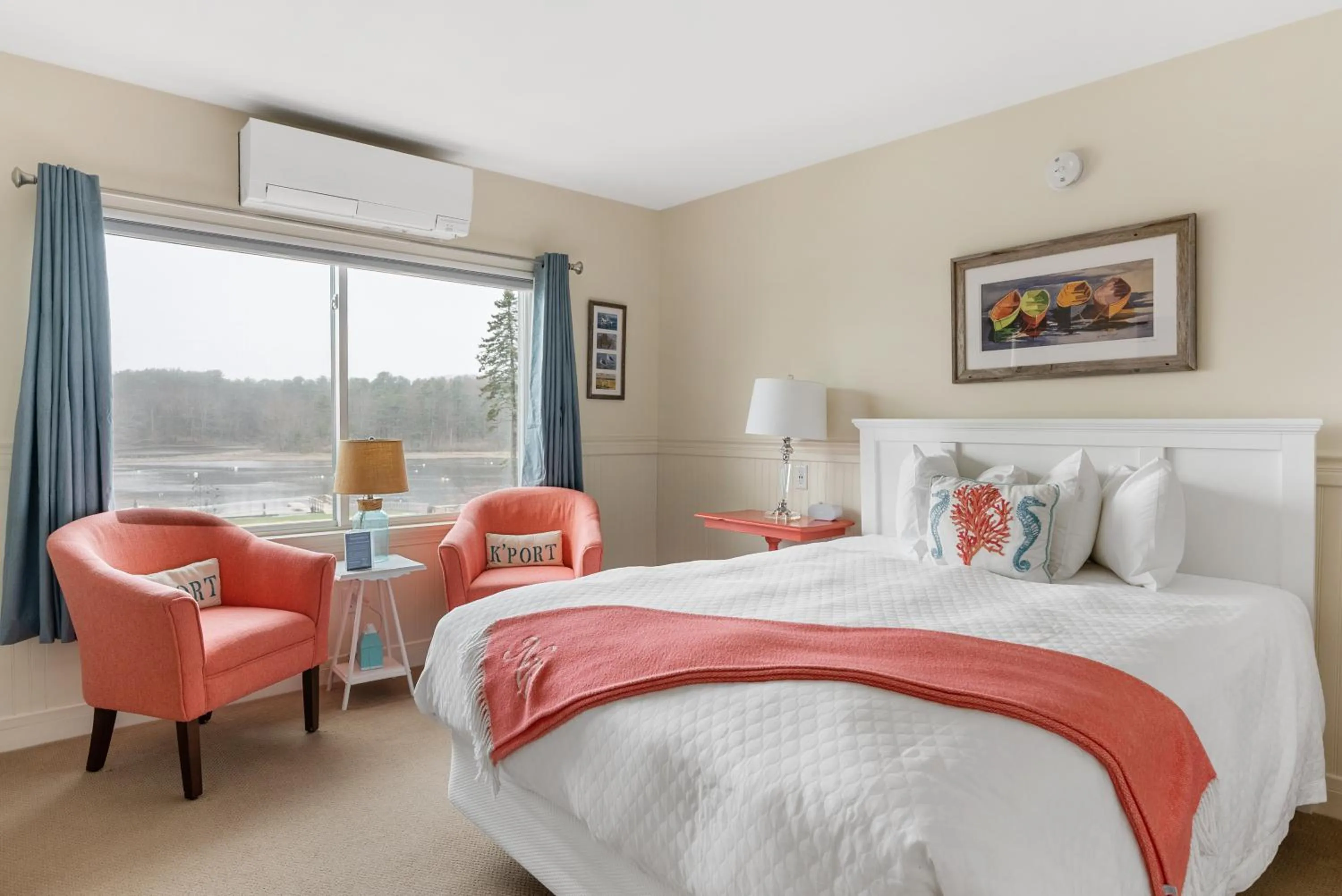 Bedroom, Bed in The Nonantum Resort