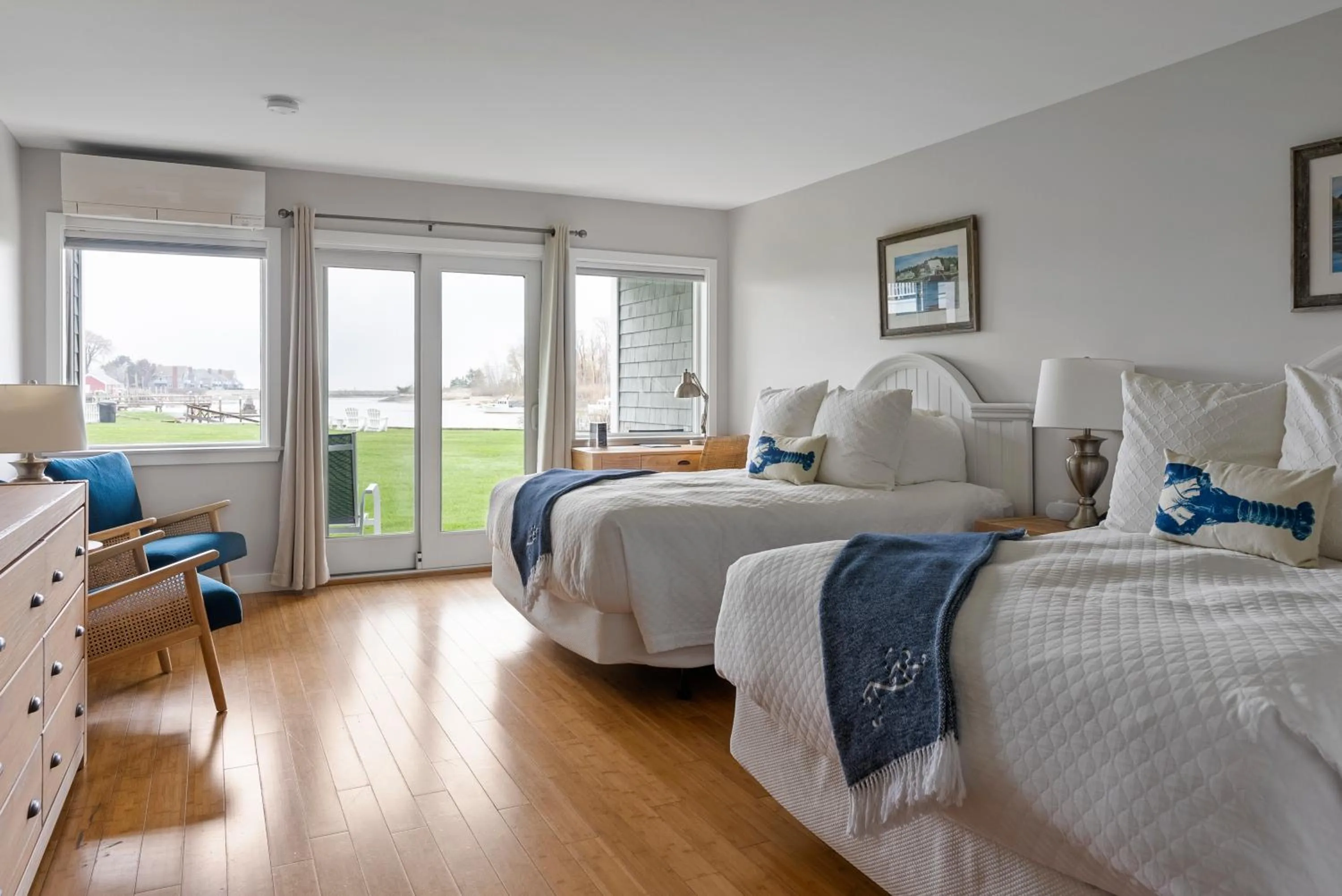 Bedroom, Bed in The Nonantum Resort