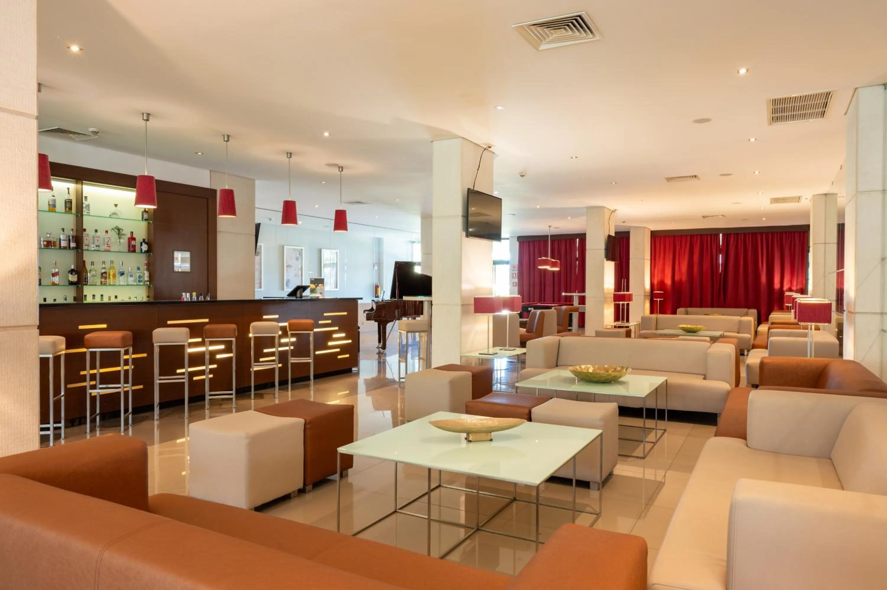 Lounge or bar in Vila Gale Cascais