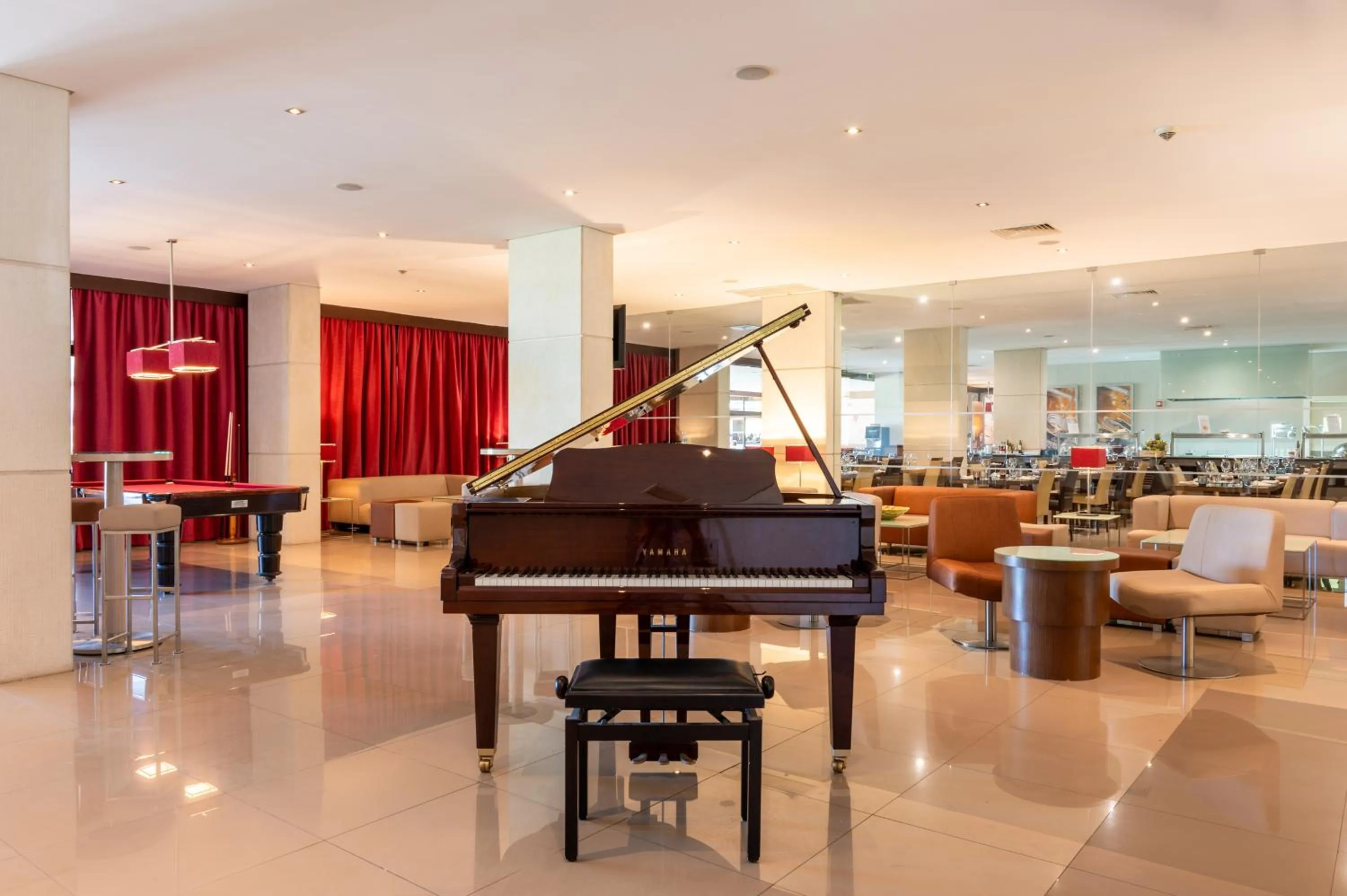 Lounge or bar in Vila Gale Cascais