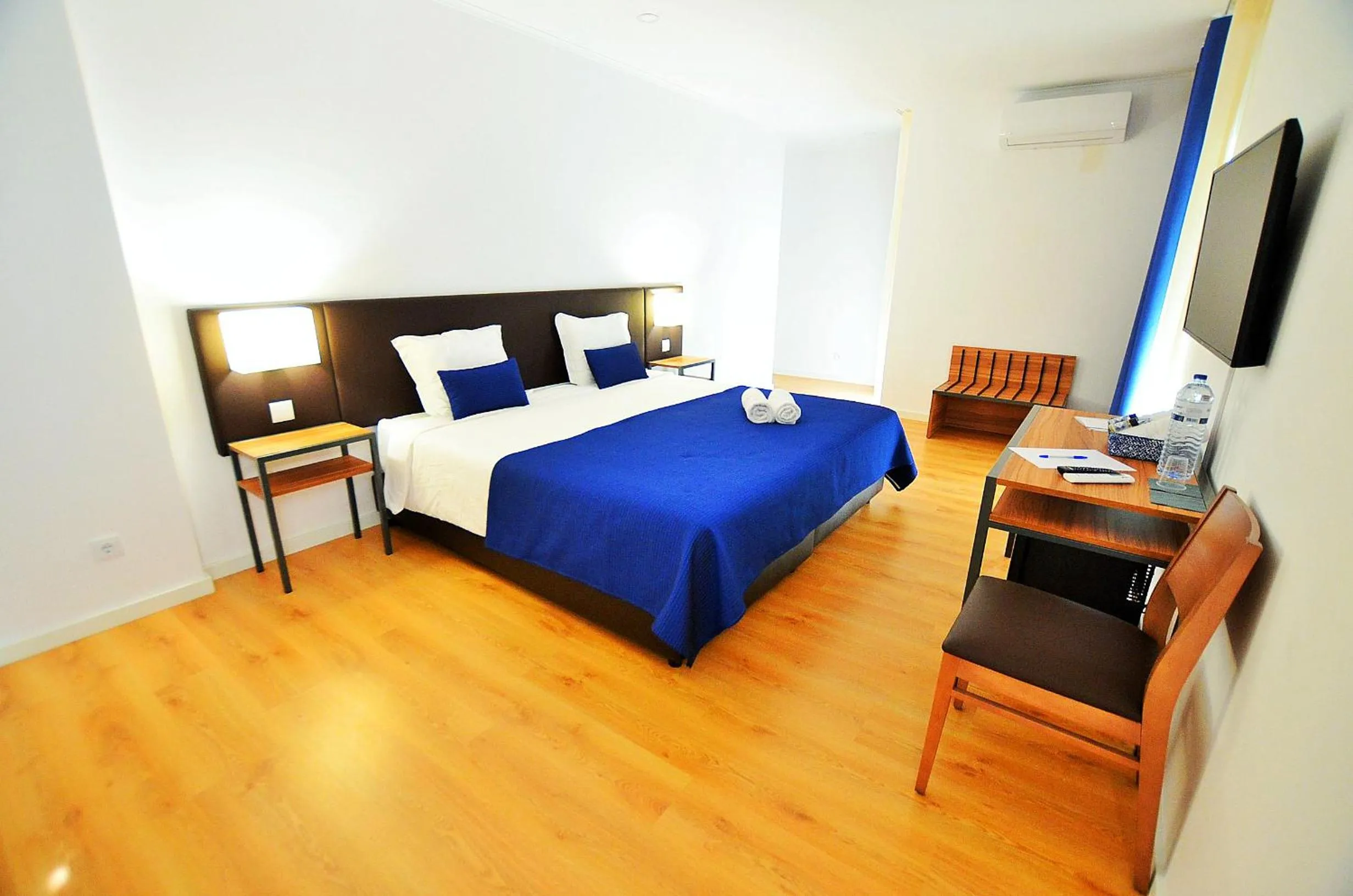 Bed in HILLTOP OASIS Lisboa Oeiras