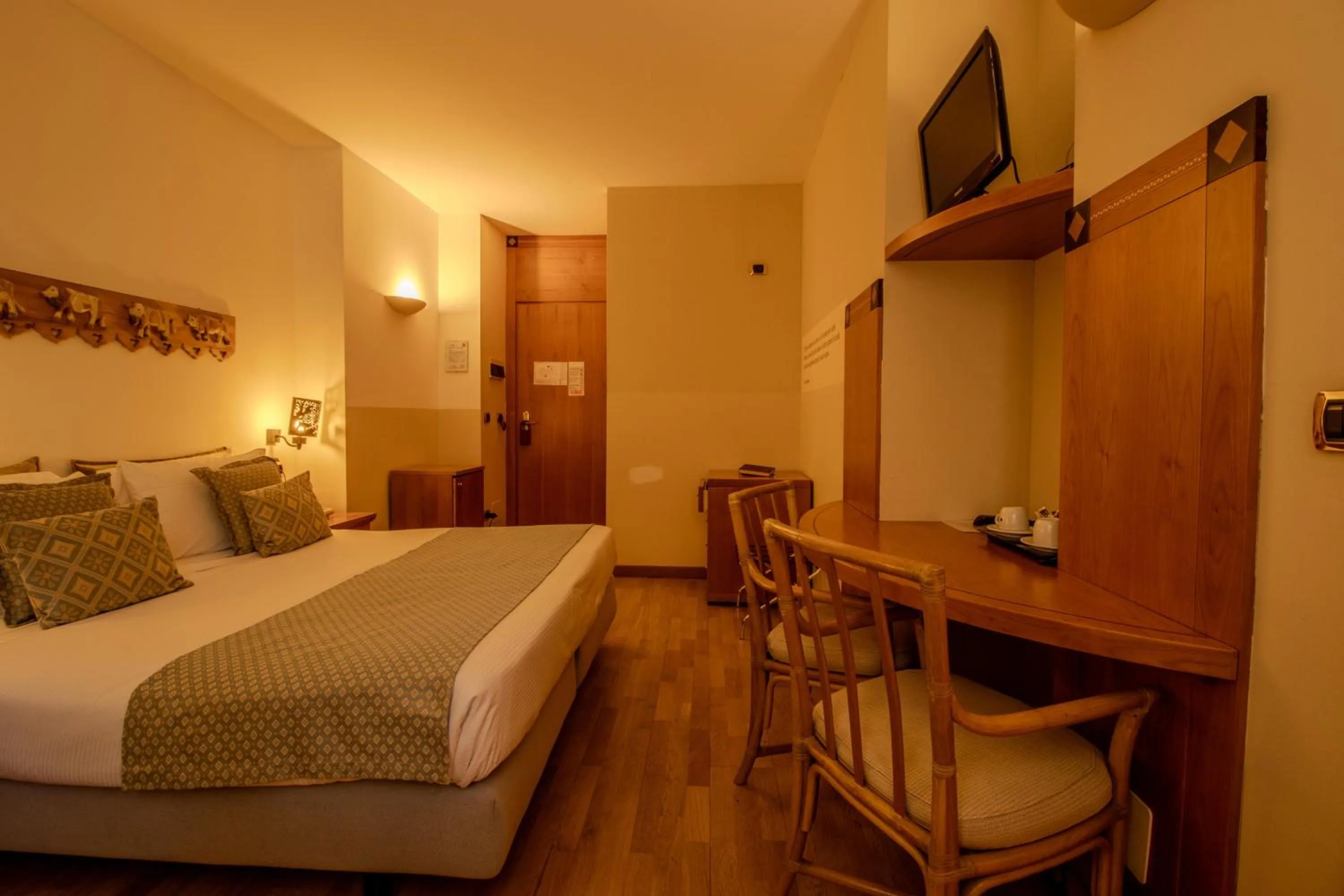 Photo of the whole room, Bed in Paradise Hotel & Wellness