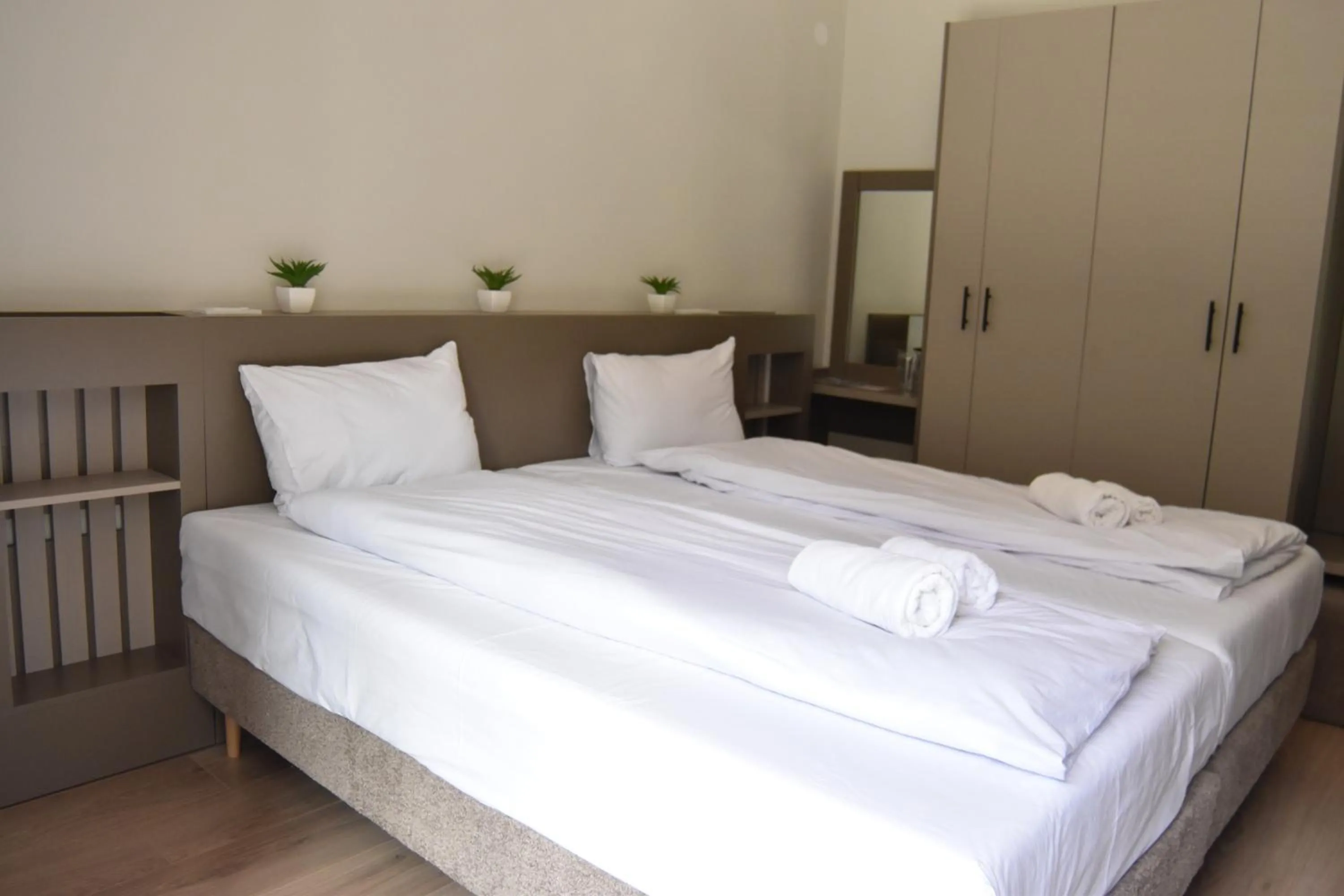 Bed in Hotel Montana SPA