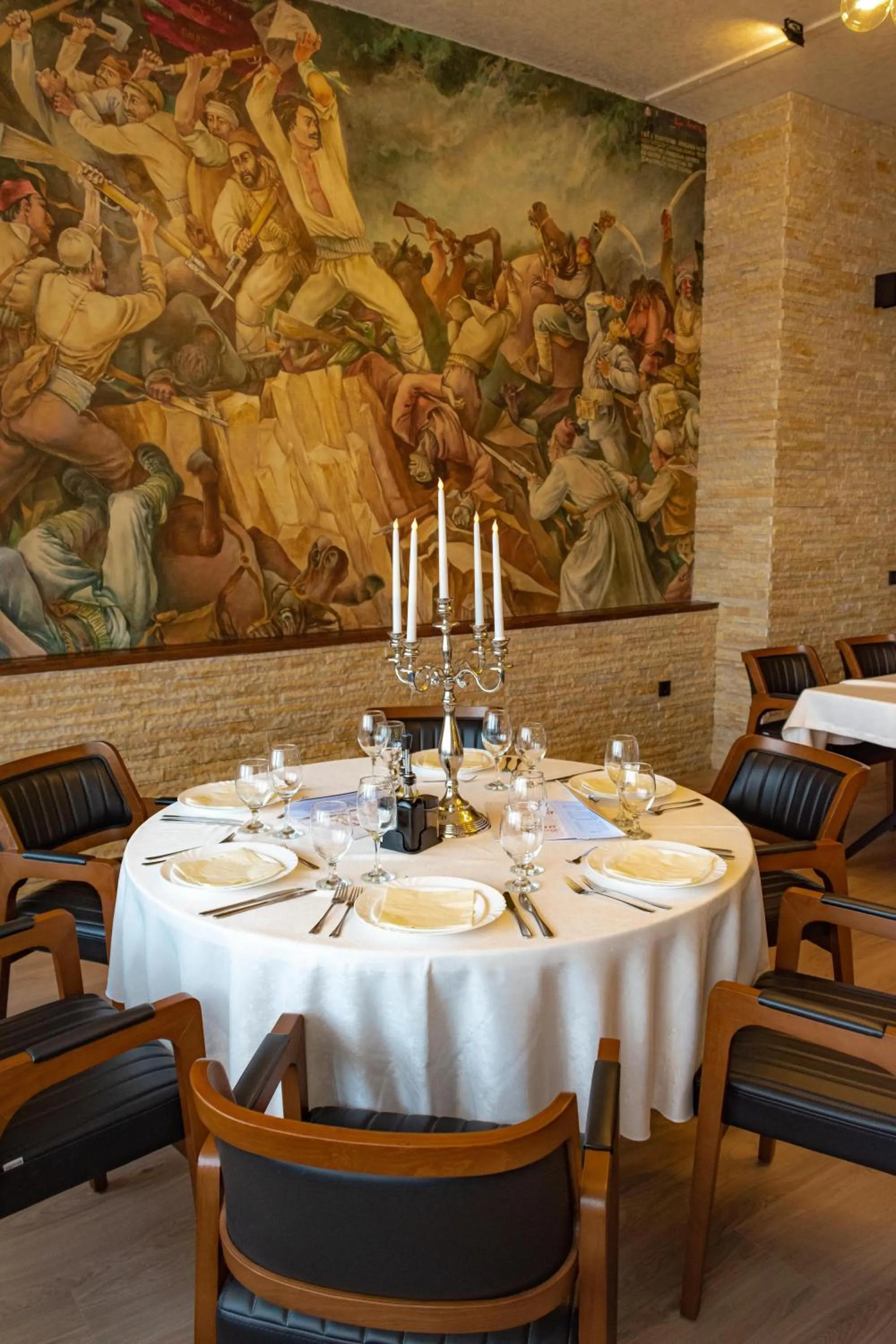 Restaurant/places to eat in Hotel Montana SPA