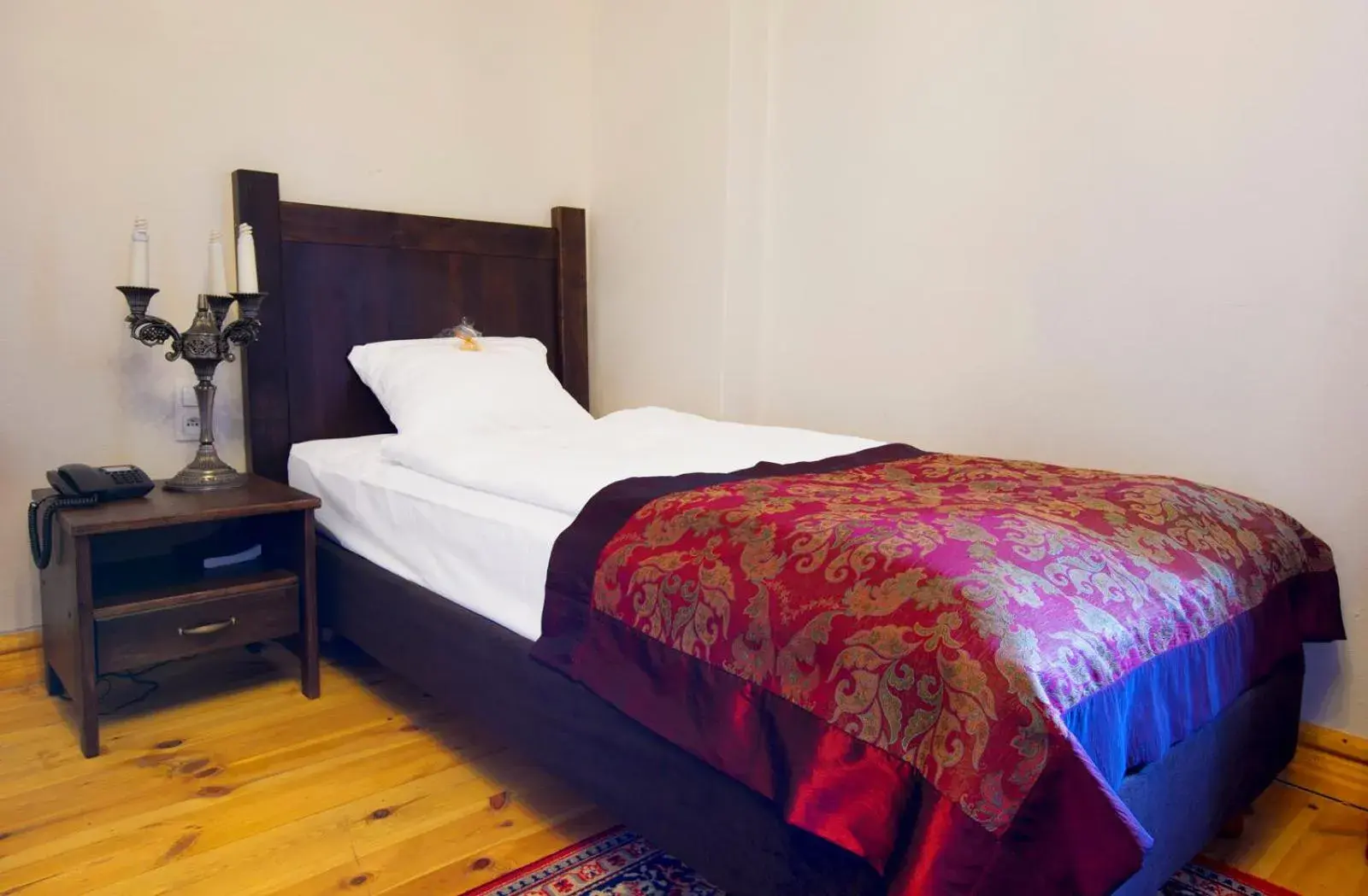 Double or Twin Room - single occupancy in Pałac Wiechlice - Hotel, Restaurant, SPA Double or Twin Room - single occupancy in Pałac Wiechlice - Hotel, Restaurant, SPA