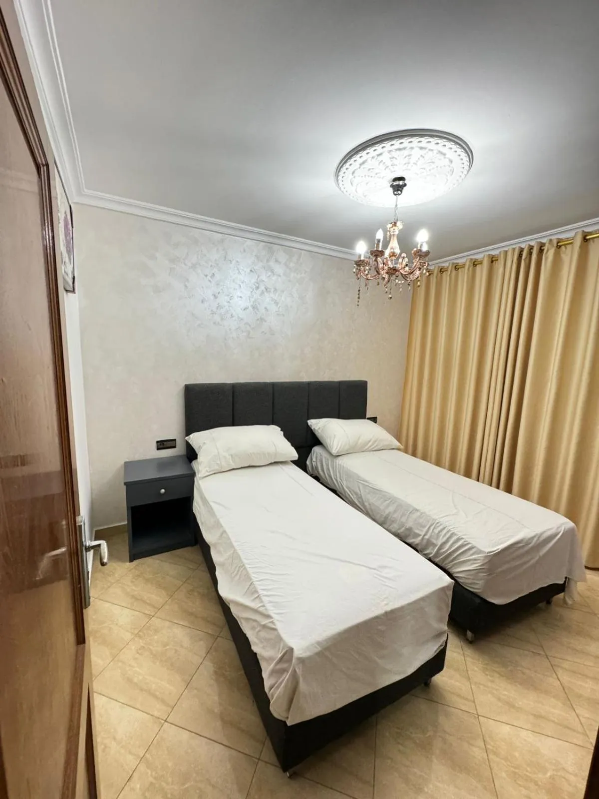 Bed in Appart Hotel Excellent