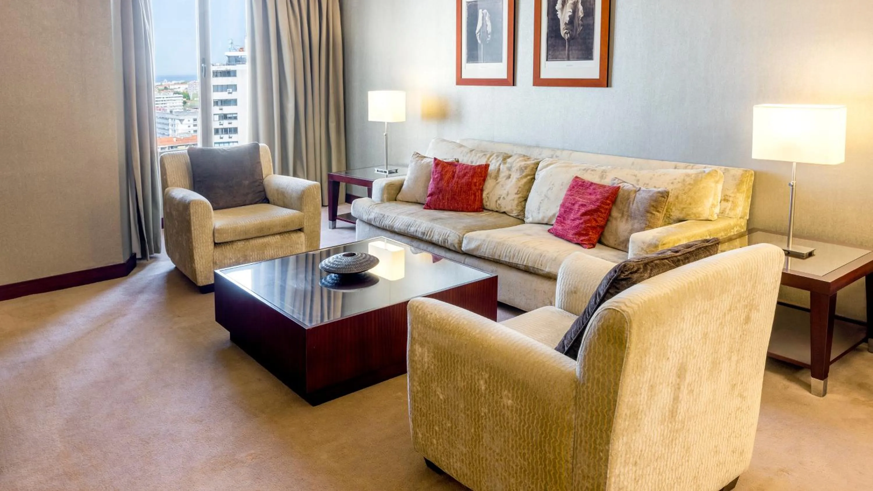 Bedroom in Crowne Plaza Porto by IHG