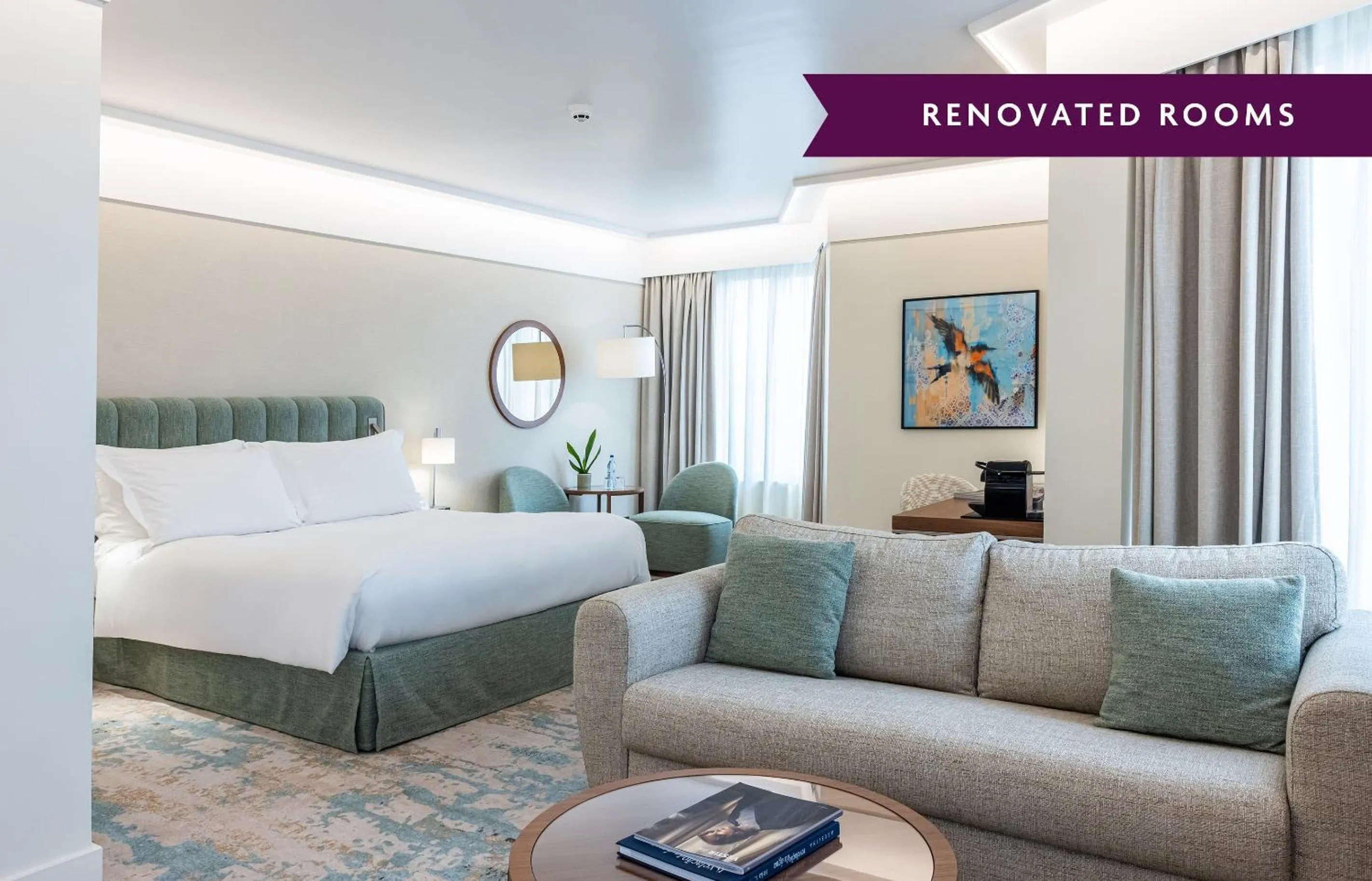 Seating area, Bed in Crowne Plaza Porto by IHG