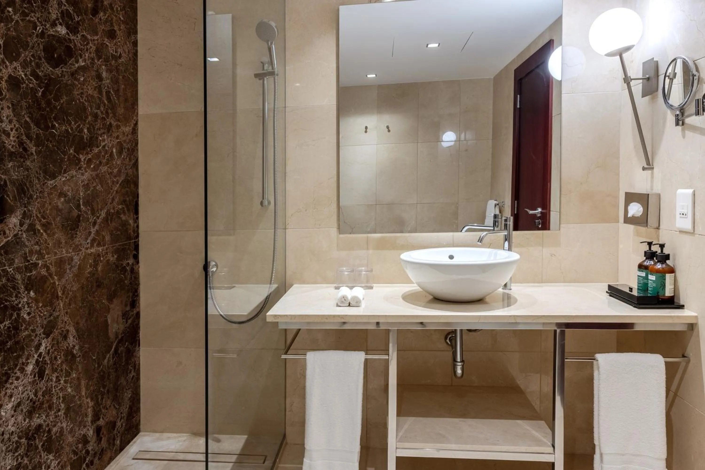 Bathroom in Crowne Plaza Porto by IHG