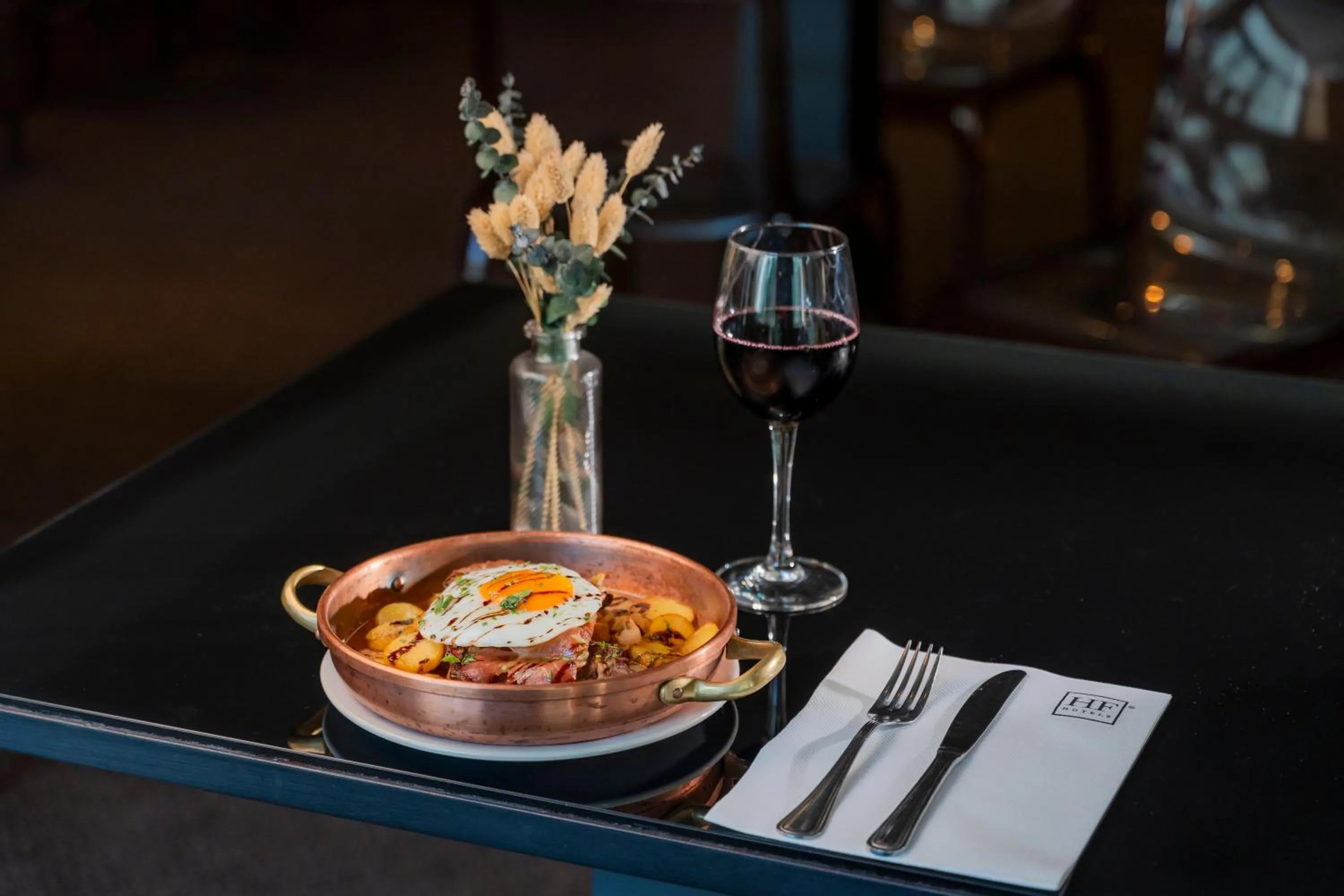 Restaurant/places to eat in HF Fénix Lisboa