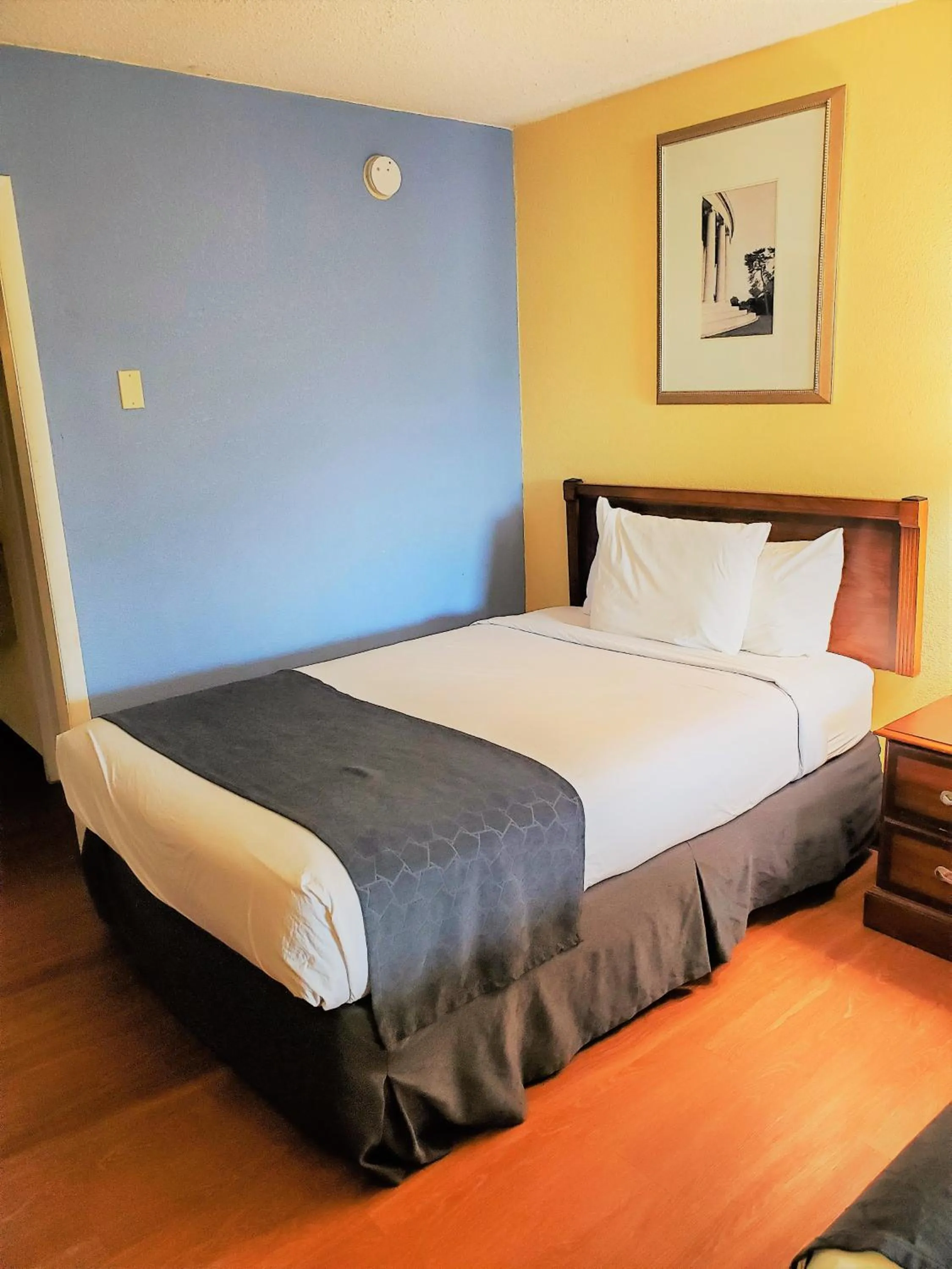 Days Inn by Wyndham Towson