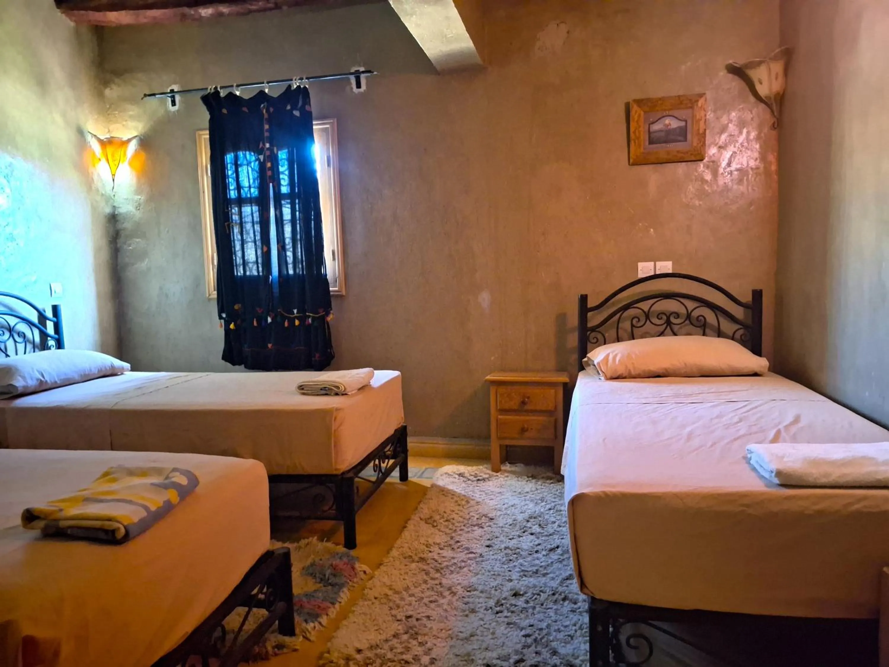 Bedroom, Bed in Gite Tamlli