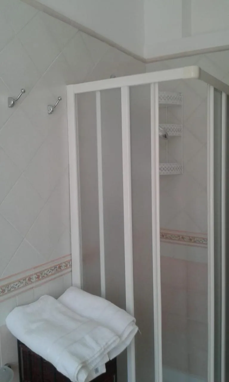 Shower in Villa Augusta