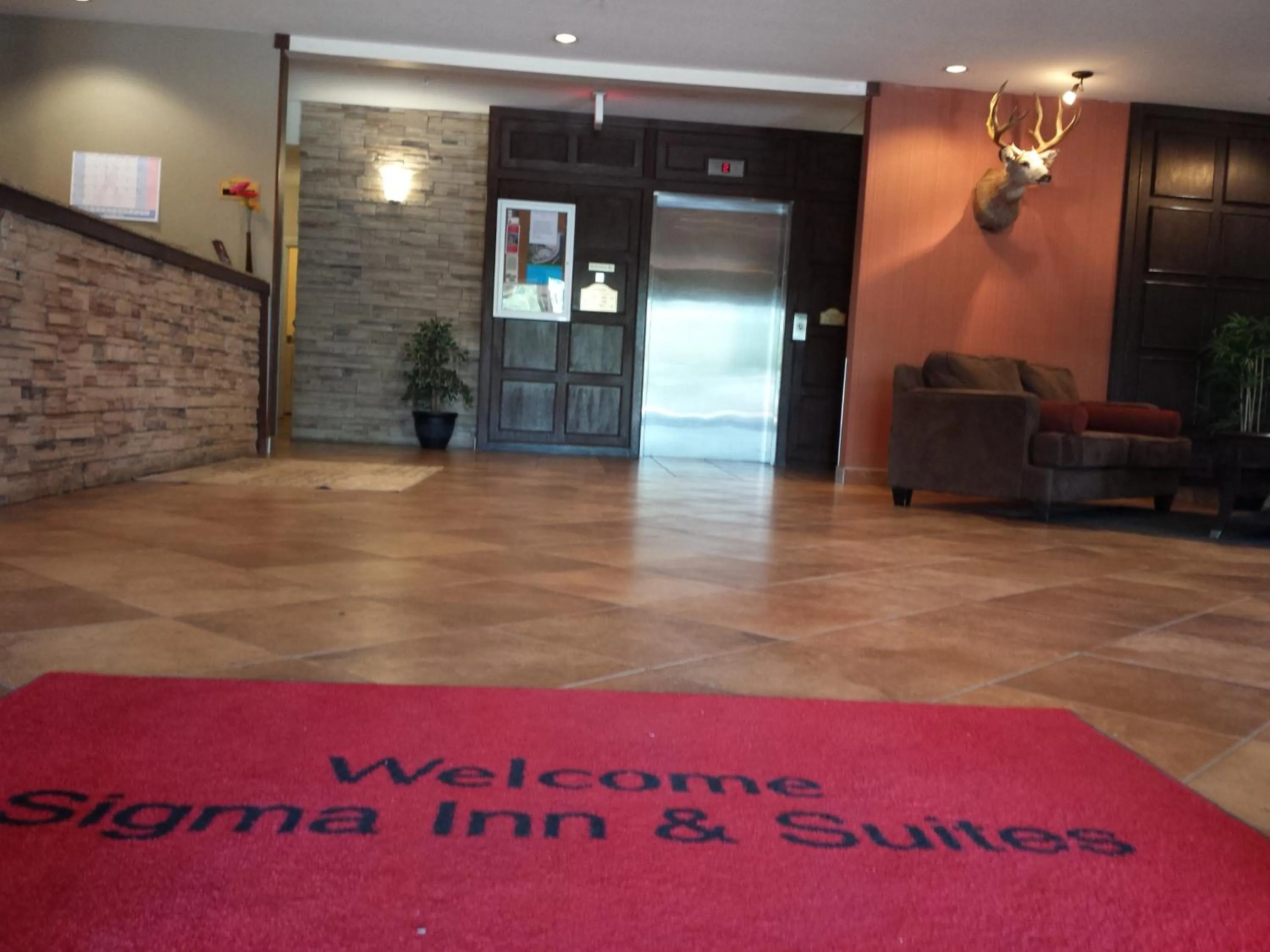 Lobby or reception in Sigma Inn & Suites Hudson's Hope