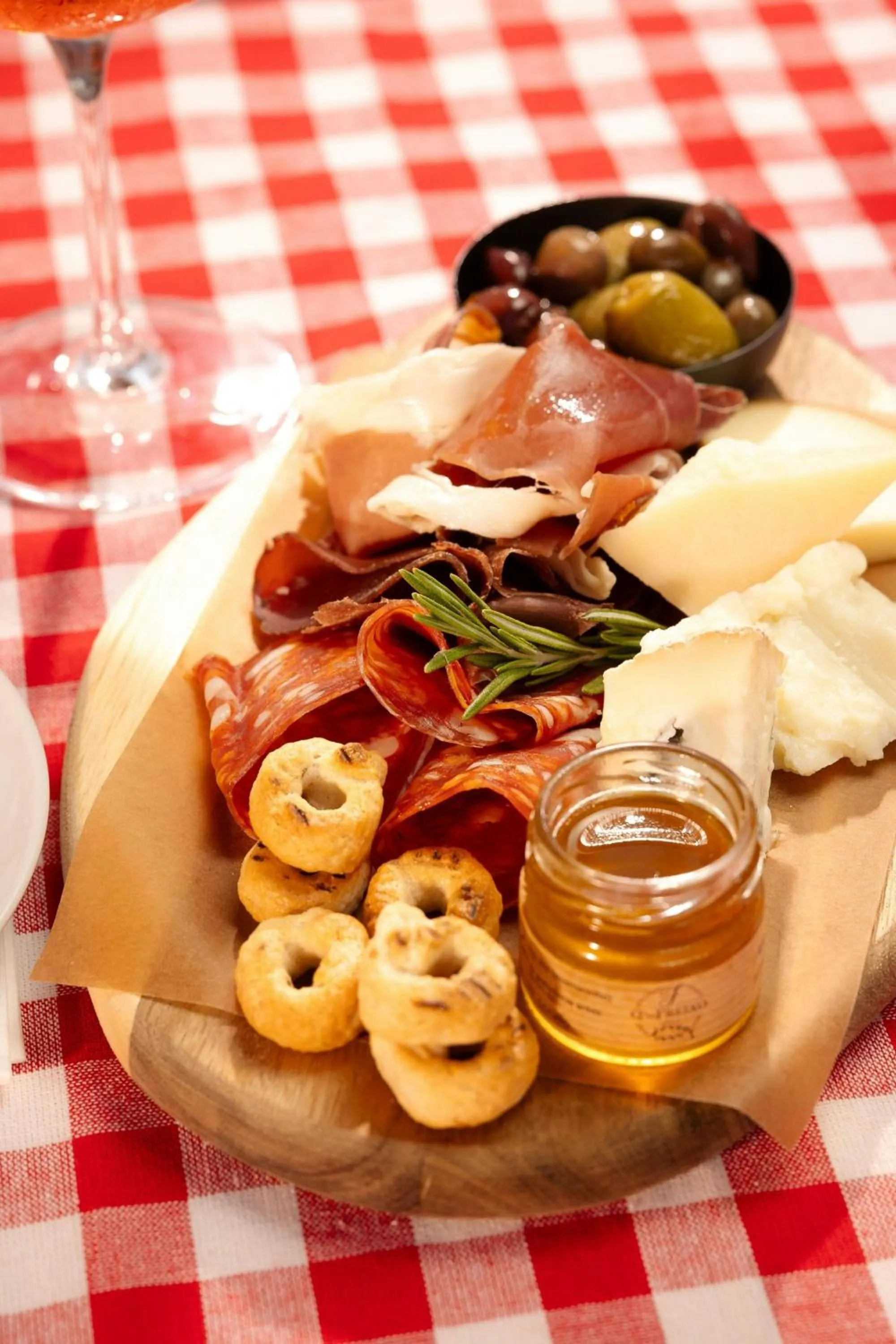 Restaurant/places to eat in Pine Cliffs Hotel, a Luxury Collection Resort, Algarve