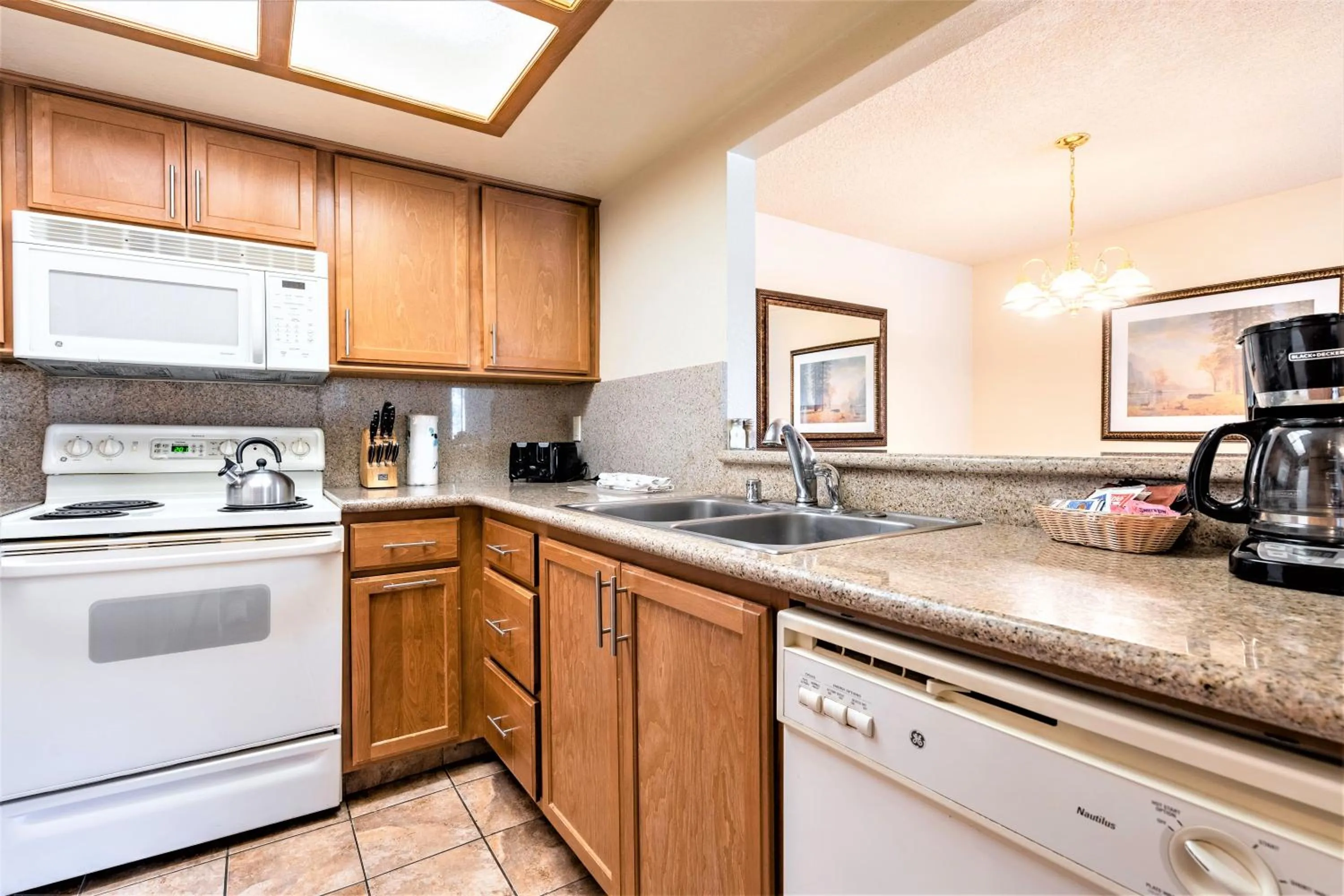 kitchen, Kitchen/Kitchenette in Tahoe Summit Village