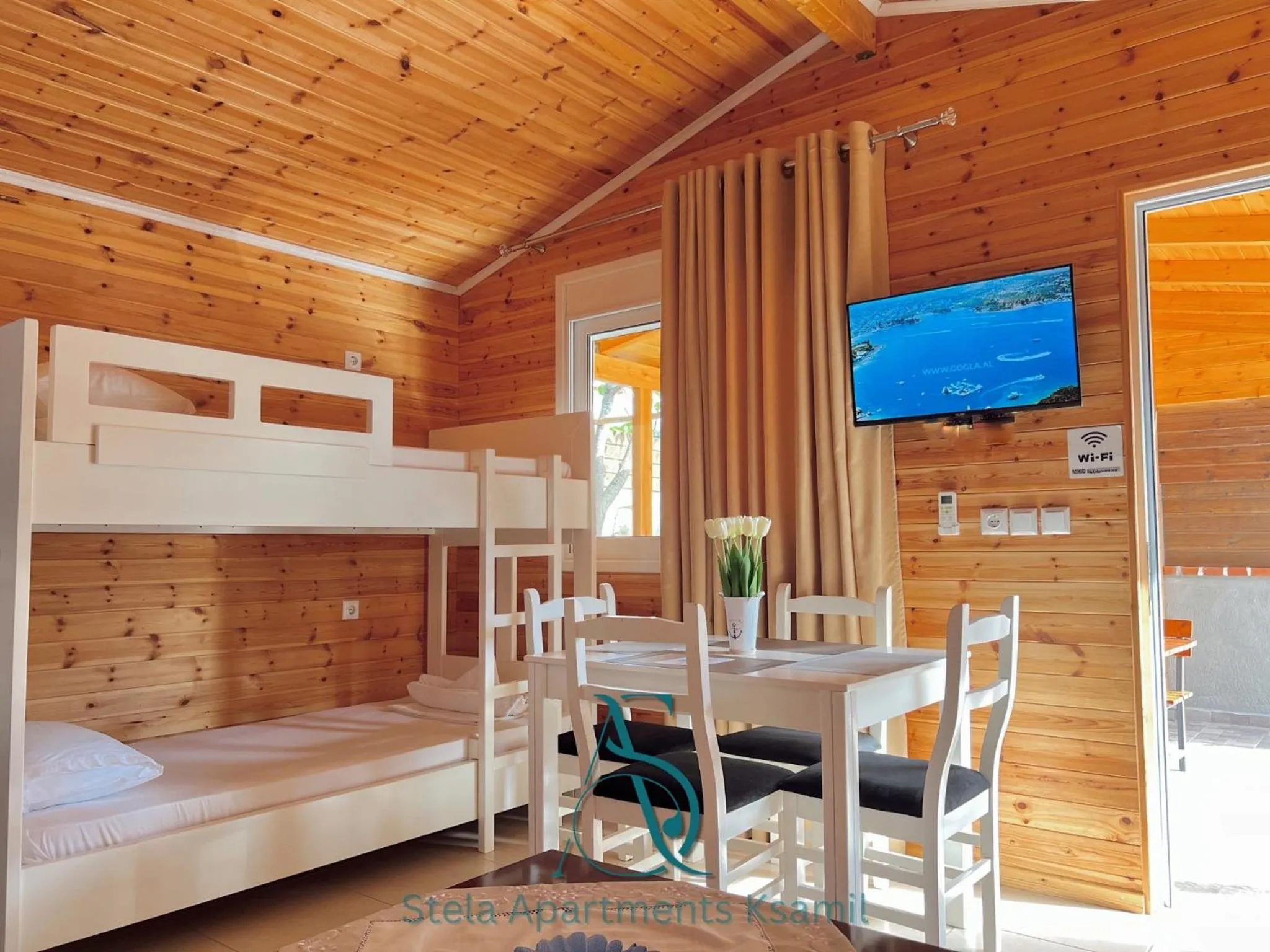Stela Apartments