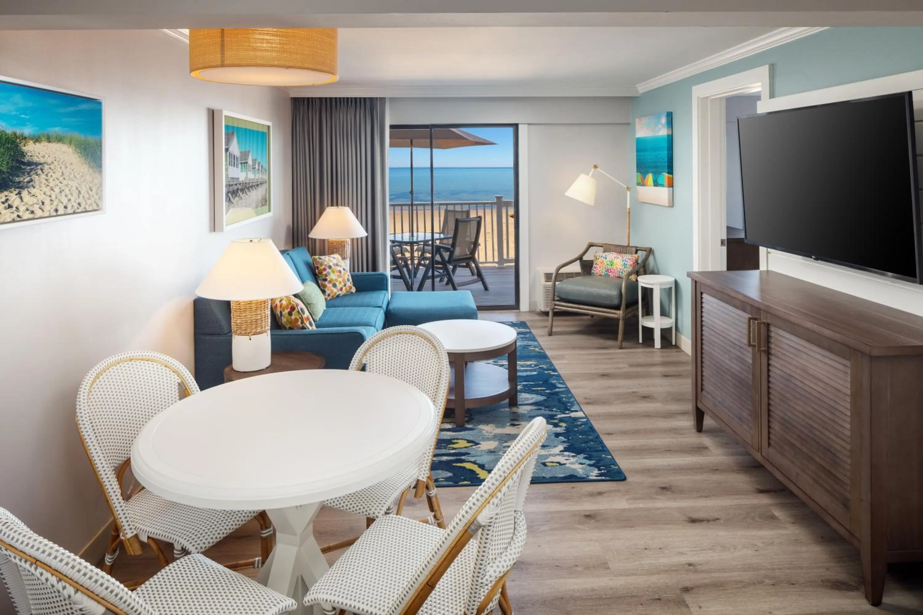 Surfside Hotel and Suites