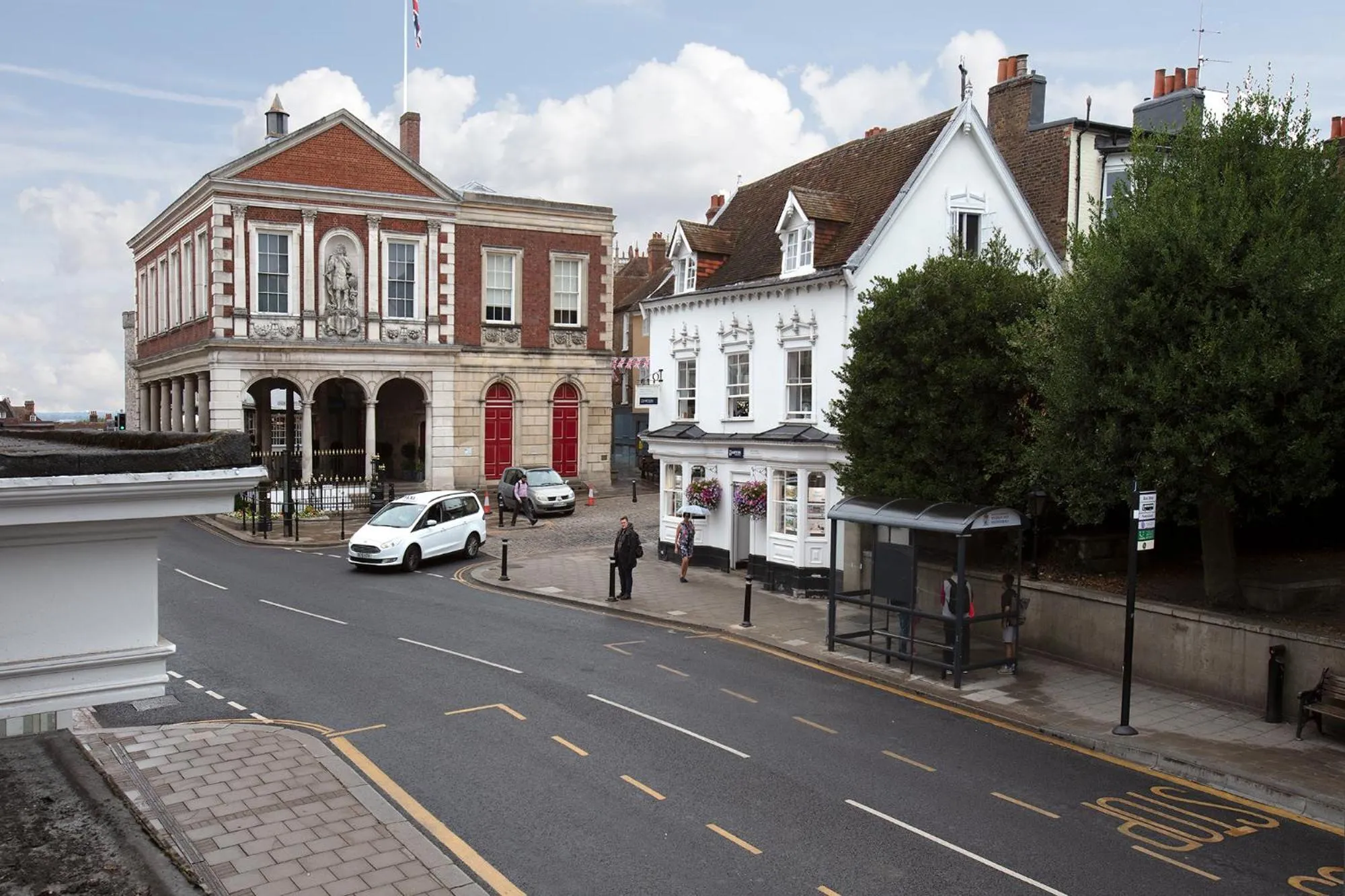 Hampden Apartments - The George