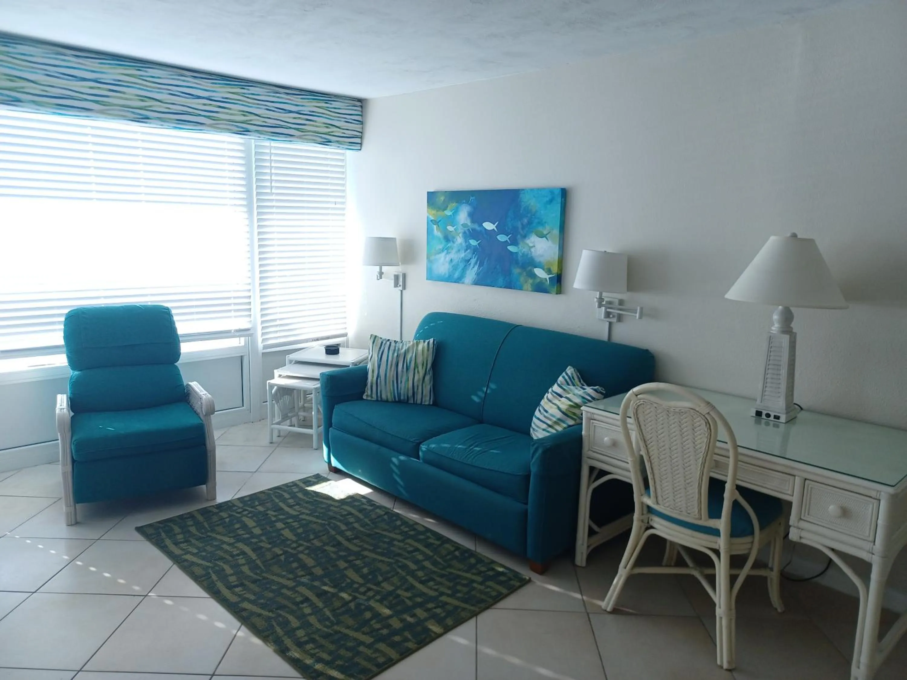 Living room in Islander Beach Resort - New Smyrna Beach