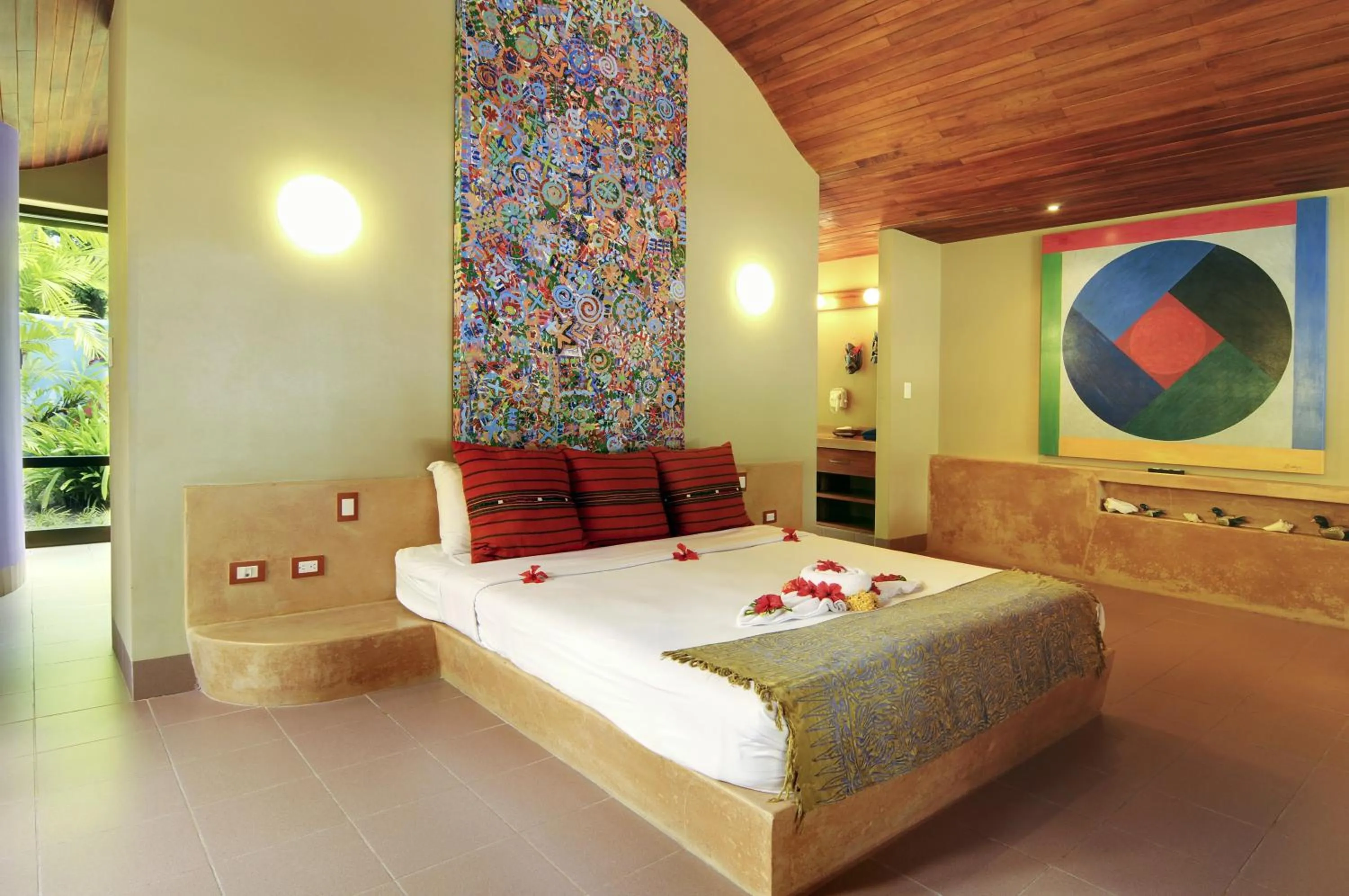 Decorative detail, Bed in Alma del Pacifico Hotel & Spa