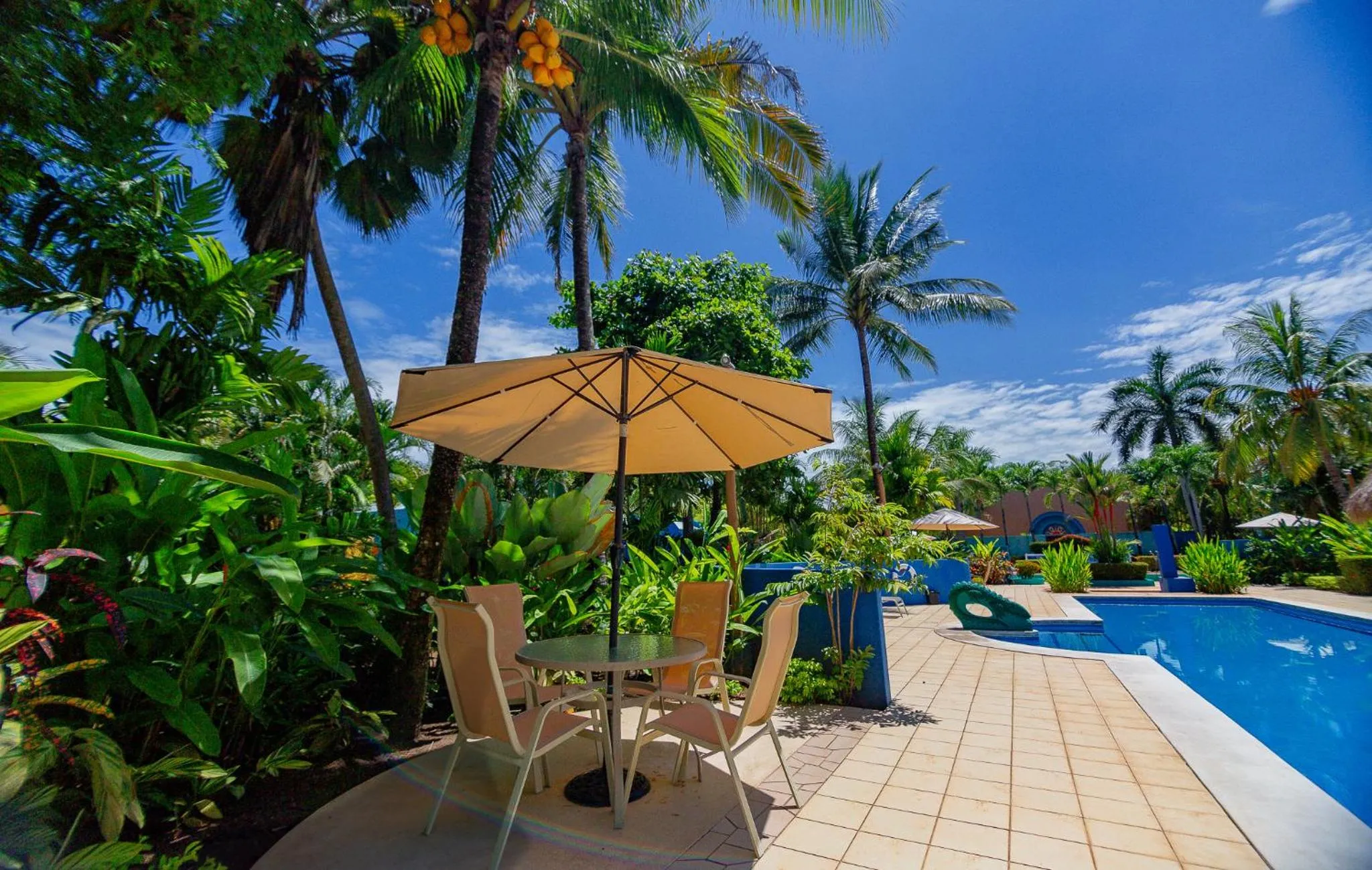 Swimming pool in Alma del Pacifico Hotel & Spa