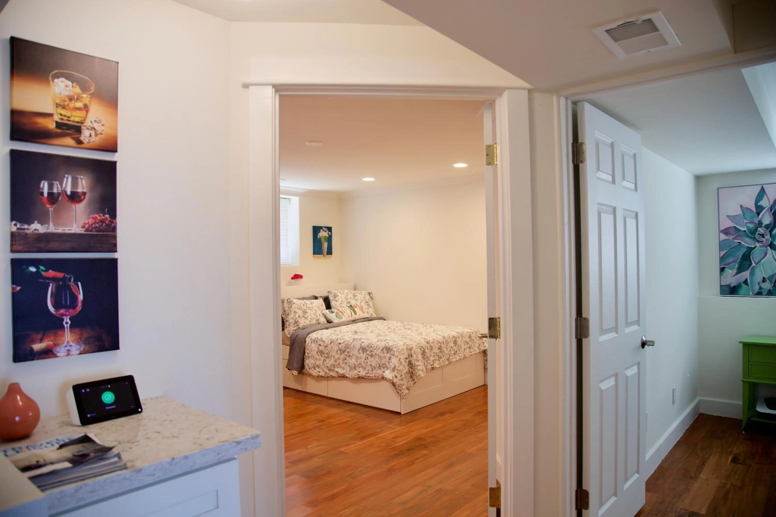 Bed in Scenic Lake View Home