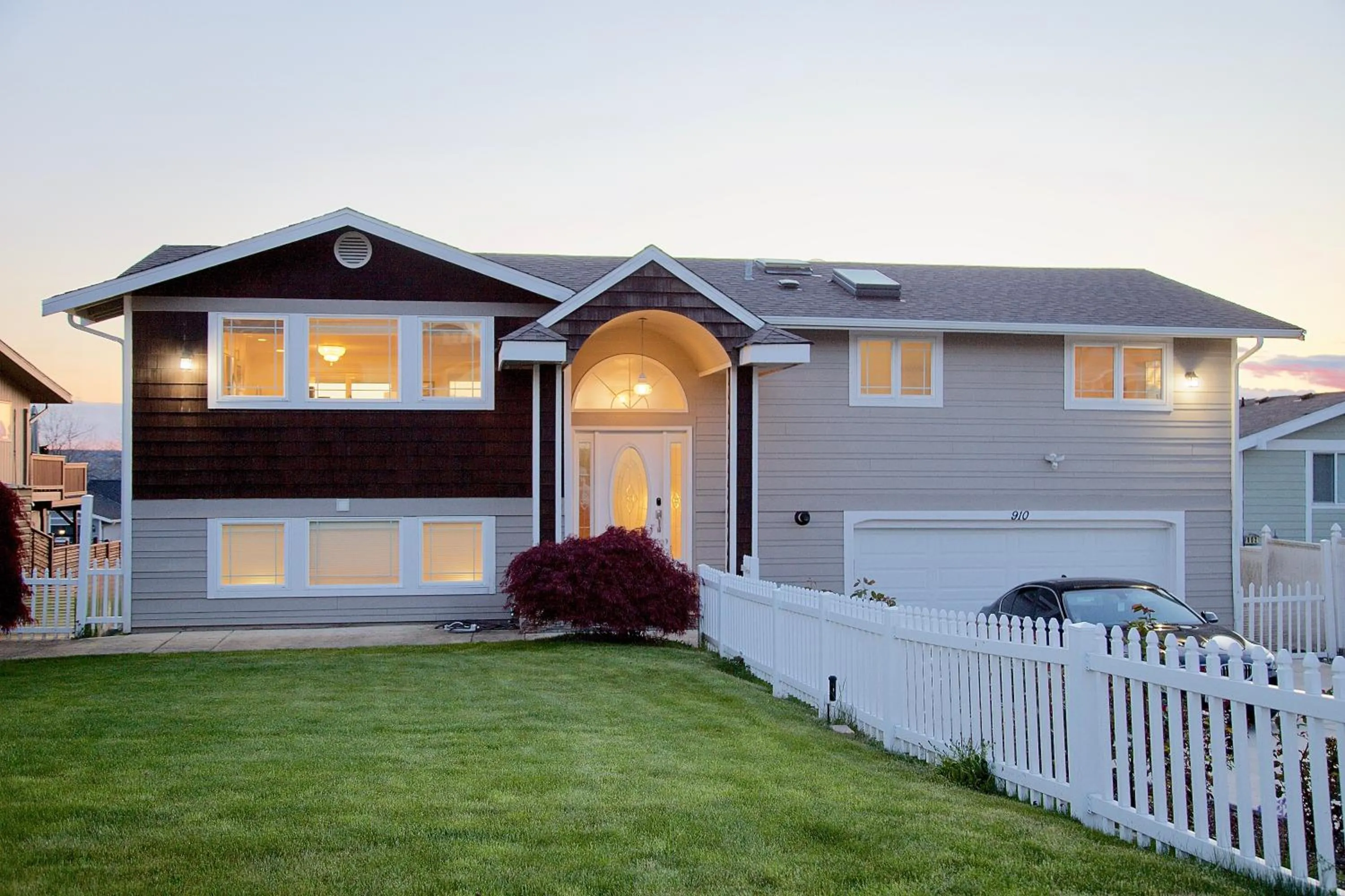 Scenic Lake View Home
