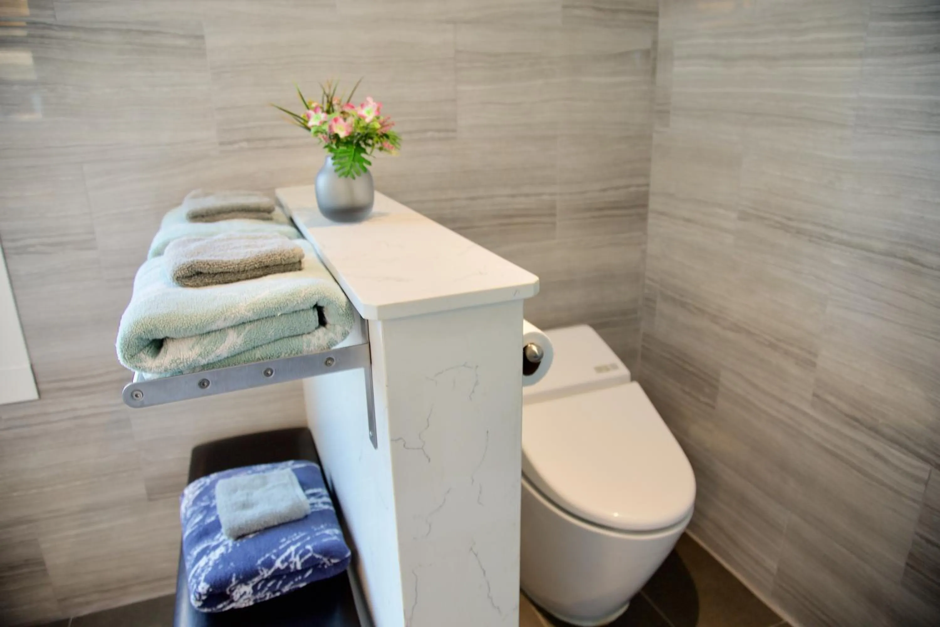 Scenic Lake View Home