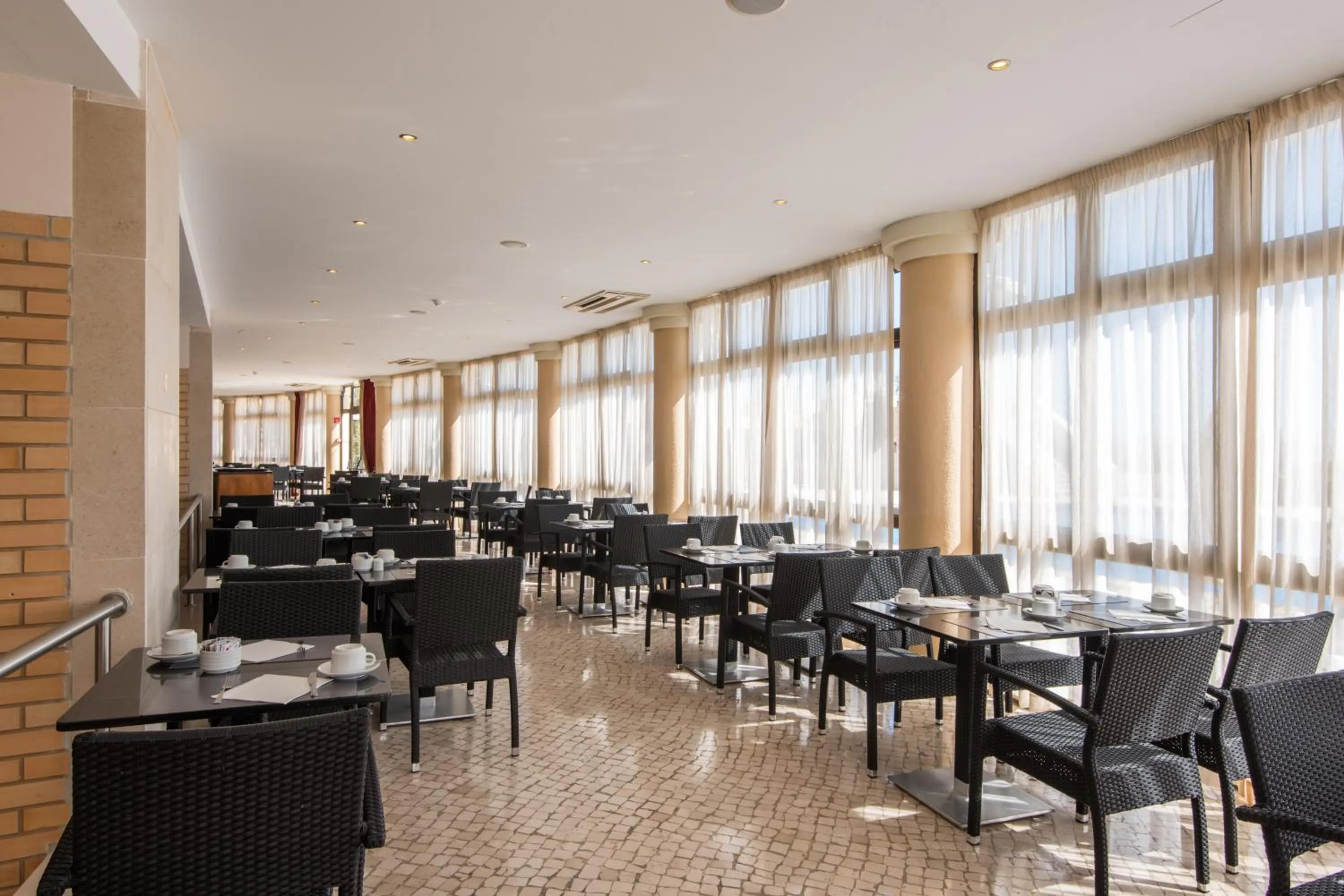 Restaurant/places to eat in Vila Gale Ampalius