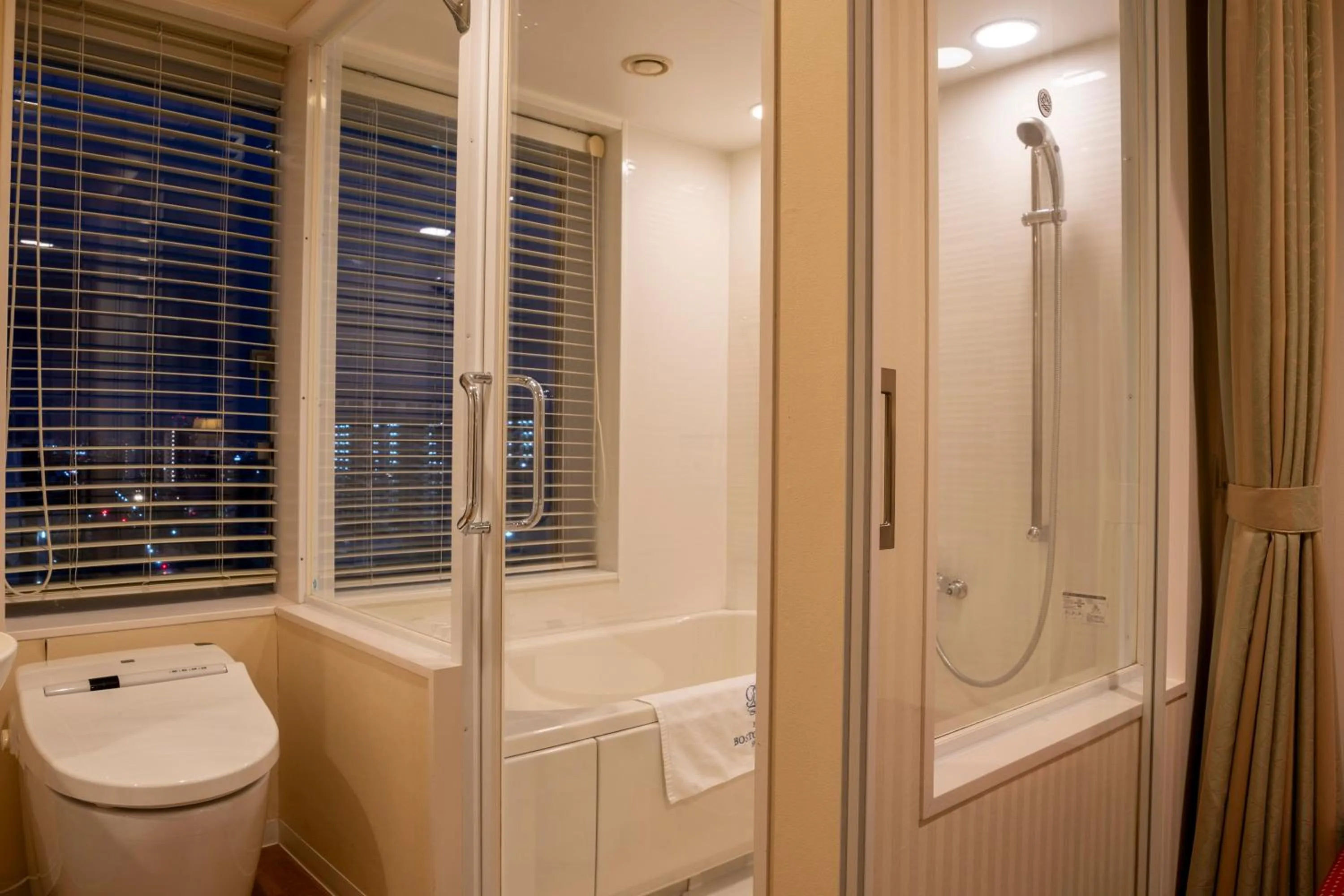 Shower in Hotel Boston Plaza Kusatsu