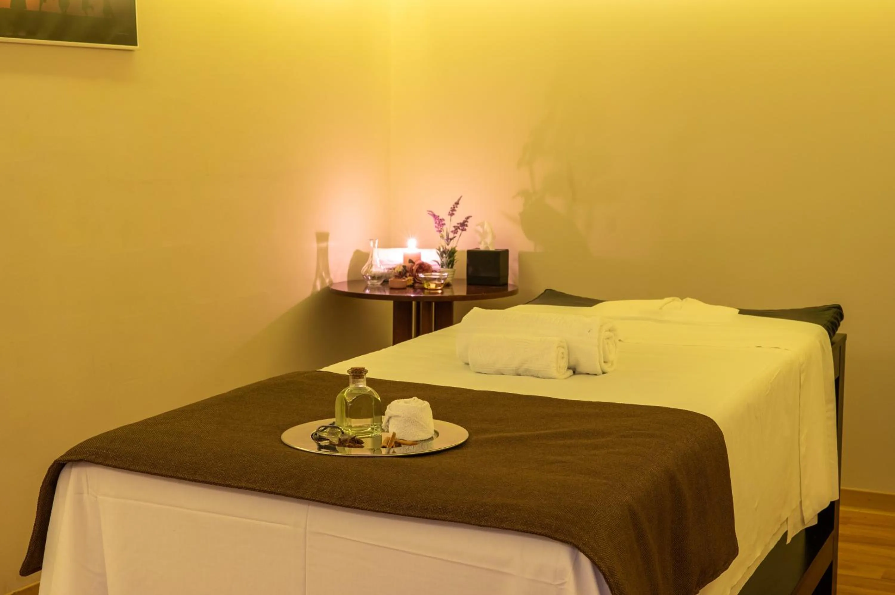 Massage, Bed in Vila Gale Nautico