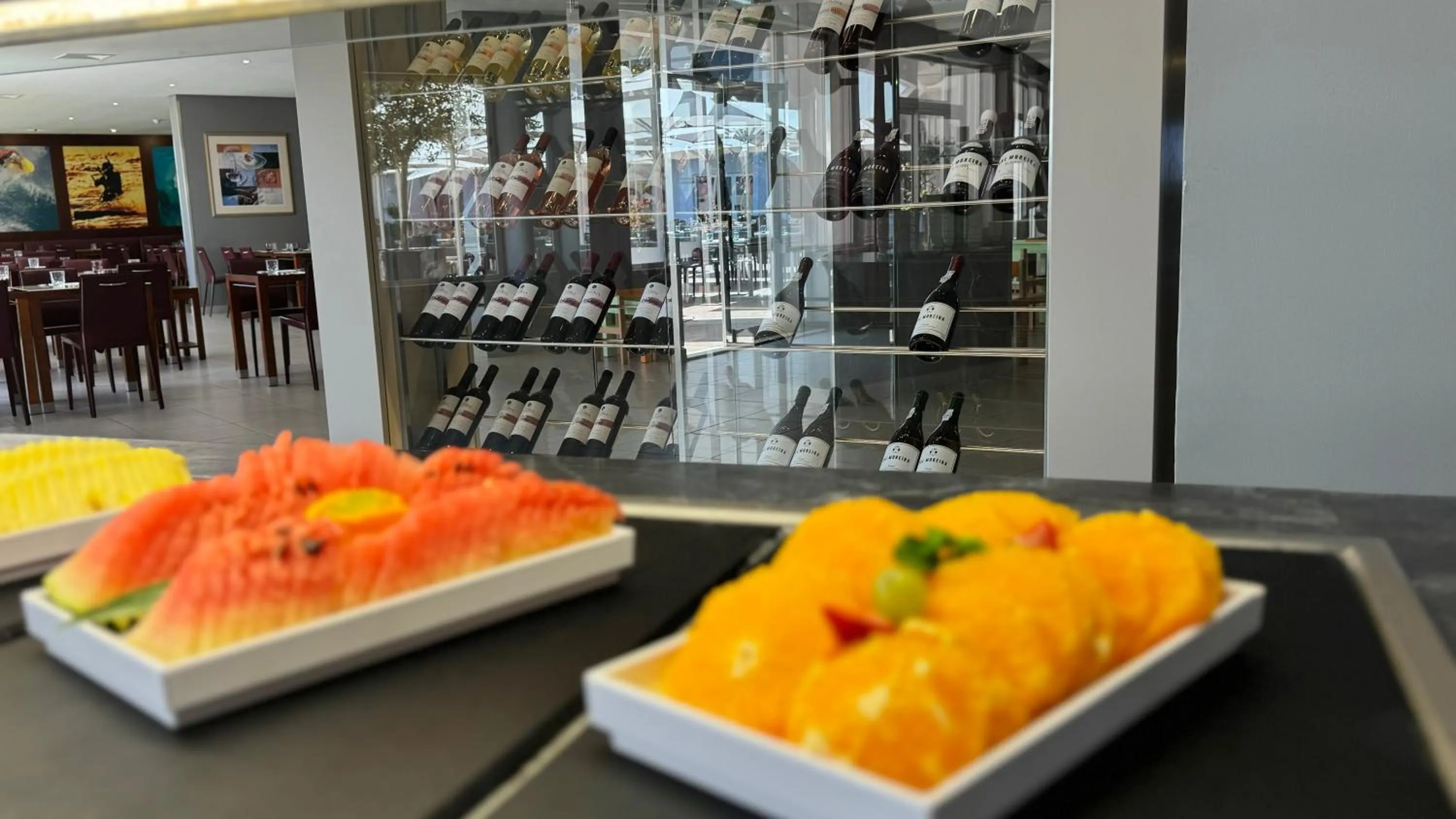 Restaurant/places to eat in Vila Gale Nautico