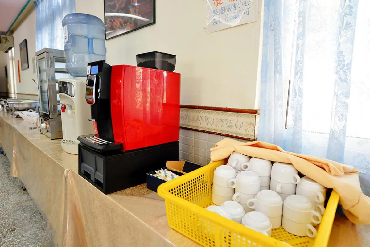 Breakfast in Chengching Lakefront Resort