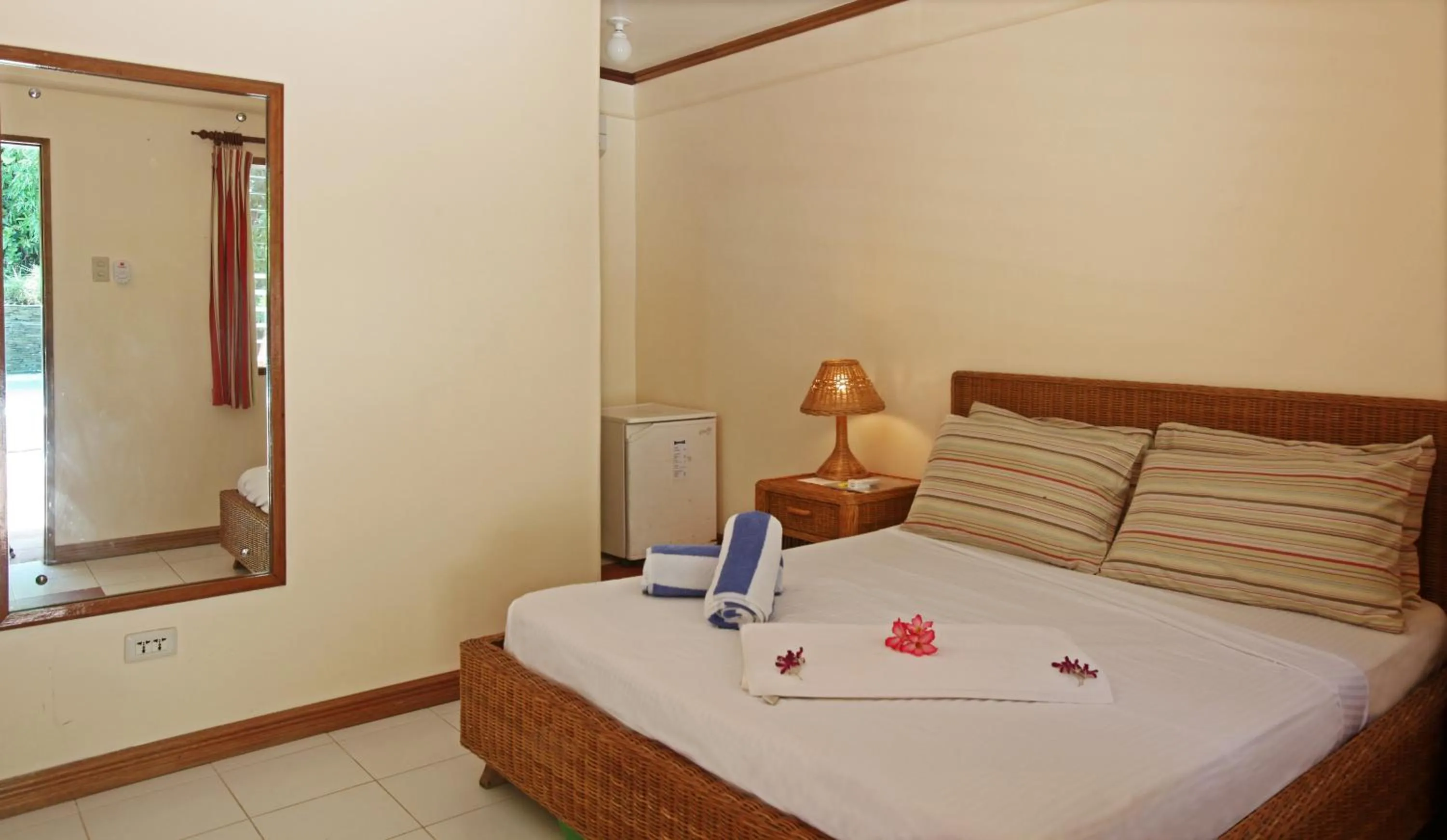 Bed in El Galleon Beach Resort